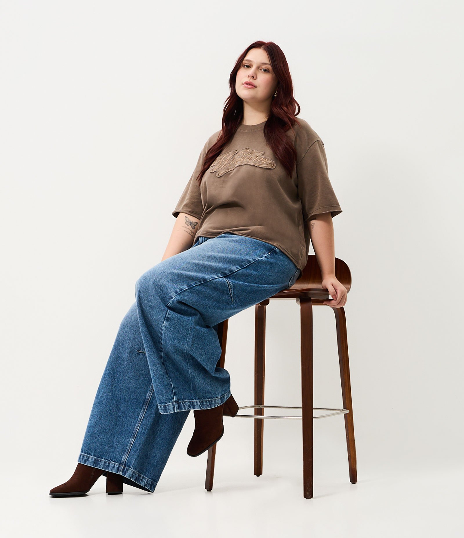 Blusa Moletinho Western Bordada Curve & Plus Size Marrom 2