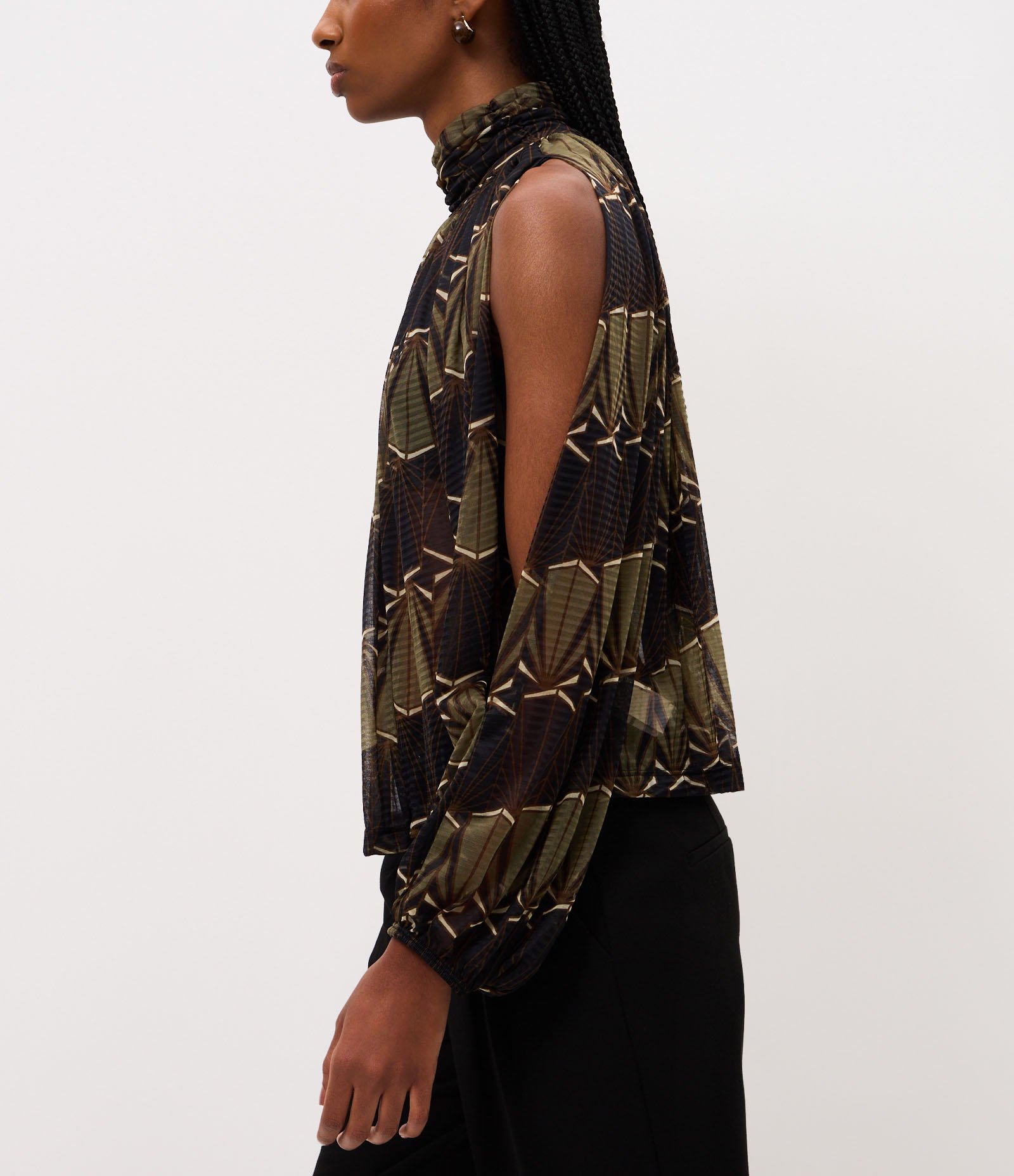 Blusa em Tule com Estampa Abstrata e Manga com Abertura Multicores 5