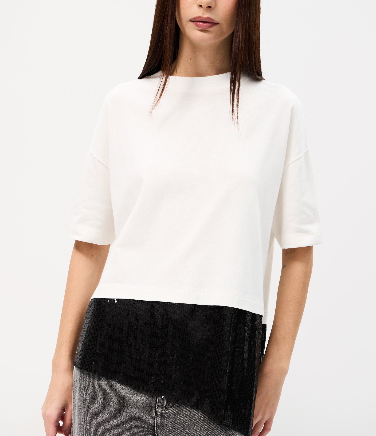 Camiseta Boxy em Algodão com Barra Paetê Branco 3