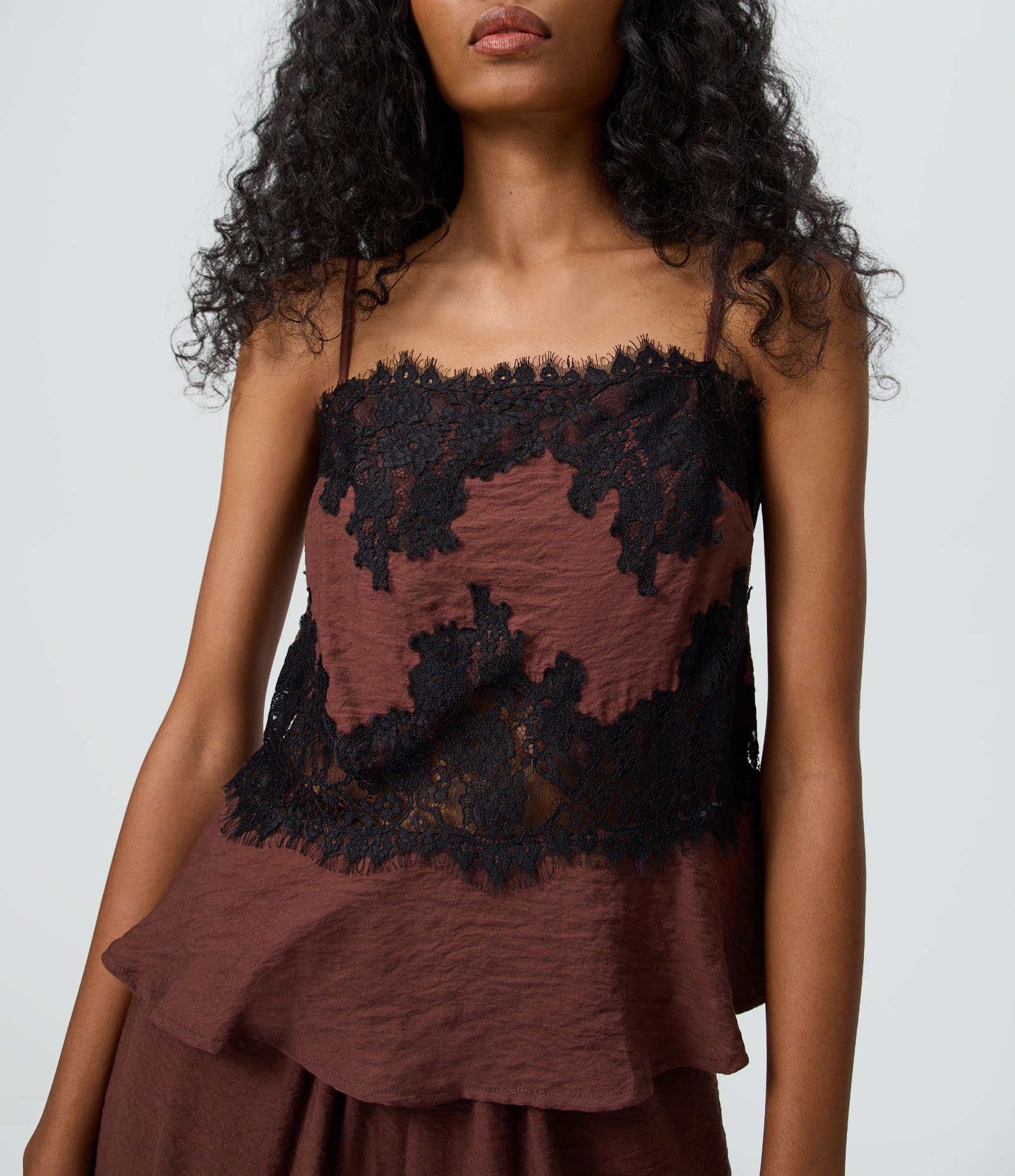 Blusa Peplum Alcinha com Renda Texturizada Marrom 3