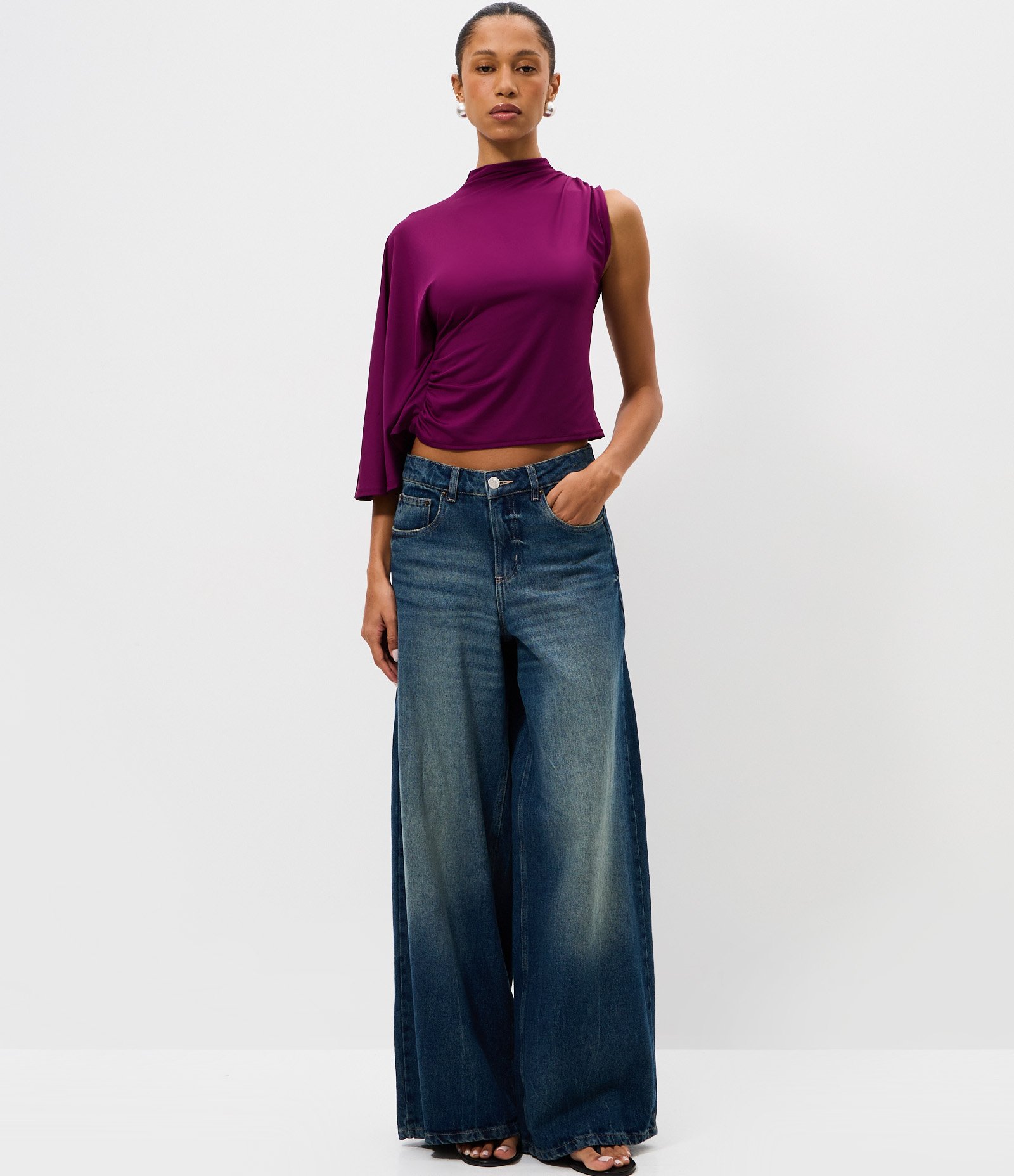 Blusa Ombro Único em Microfibra com Manga Longa Soltinha Roxo 2
