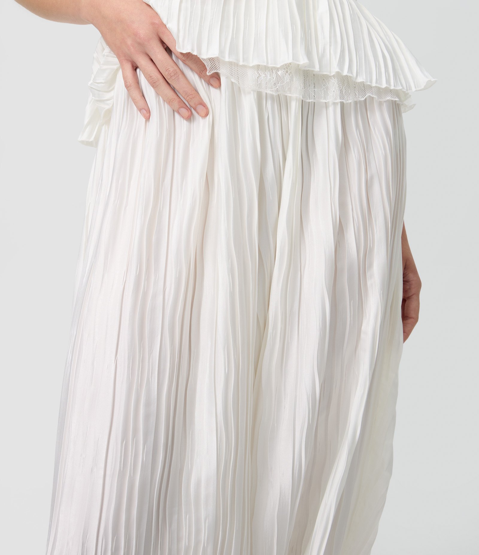Calça Aladim em Cetim Texturizado Branco 3