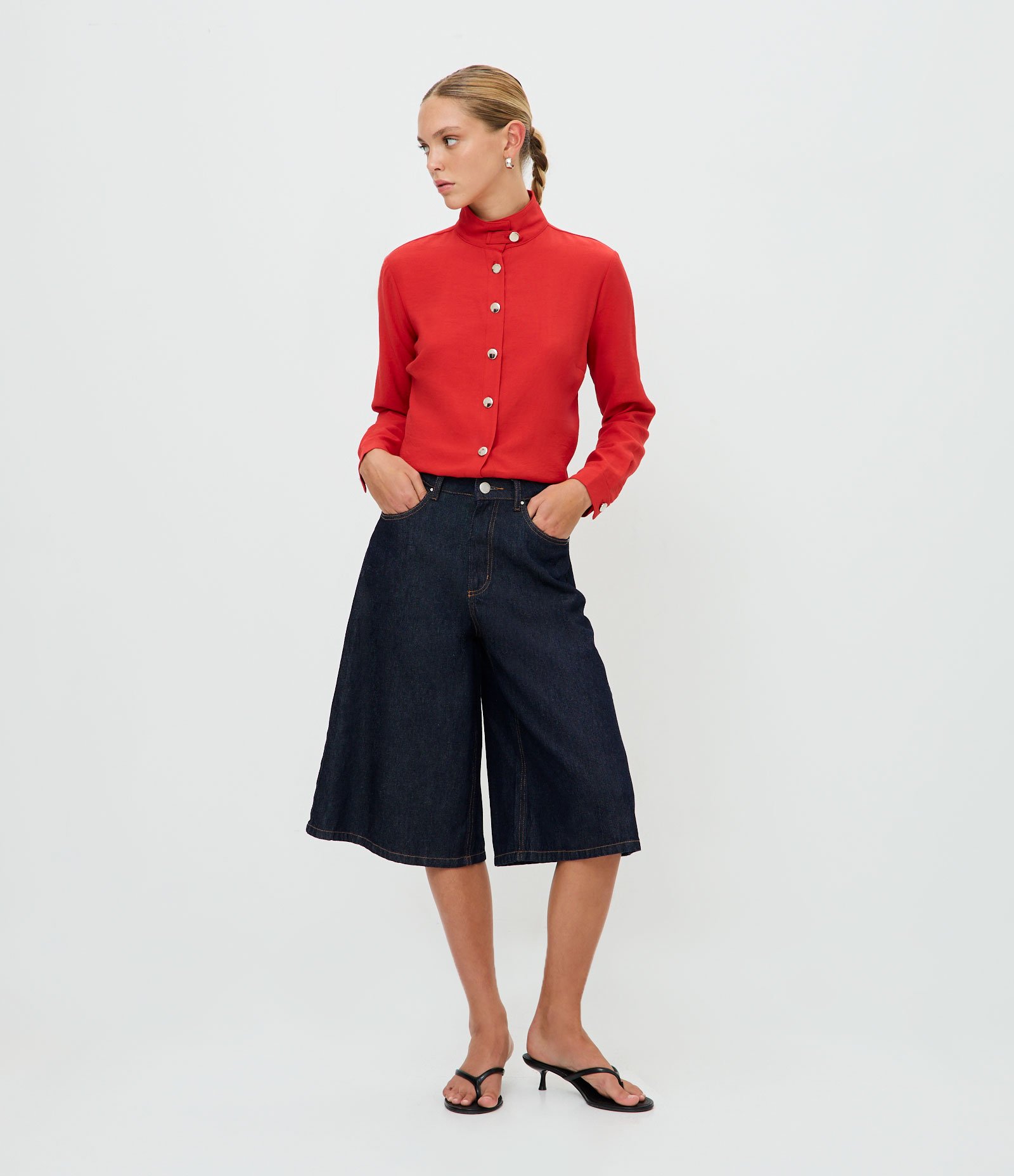 Bermuda Jorts em Jeans Raw com Cós com Passantes Azul Escuro 1
