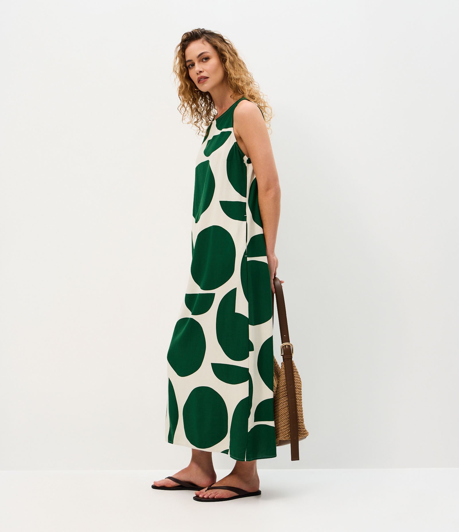 Vestido Midi em Viscolinho com Estampa Abstrata Verde 4