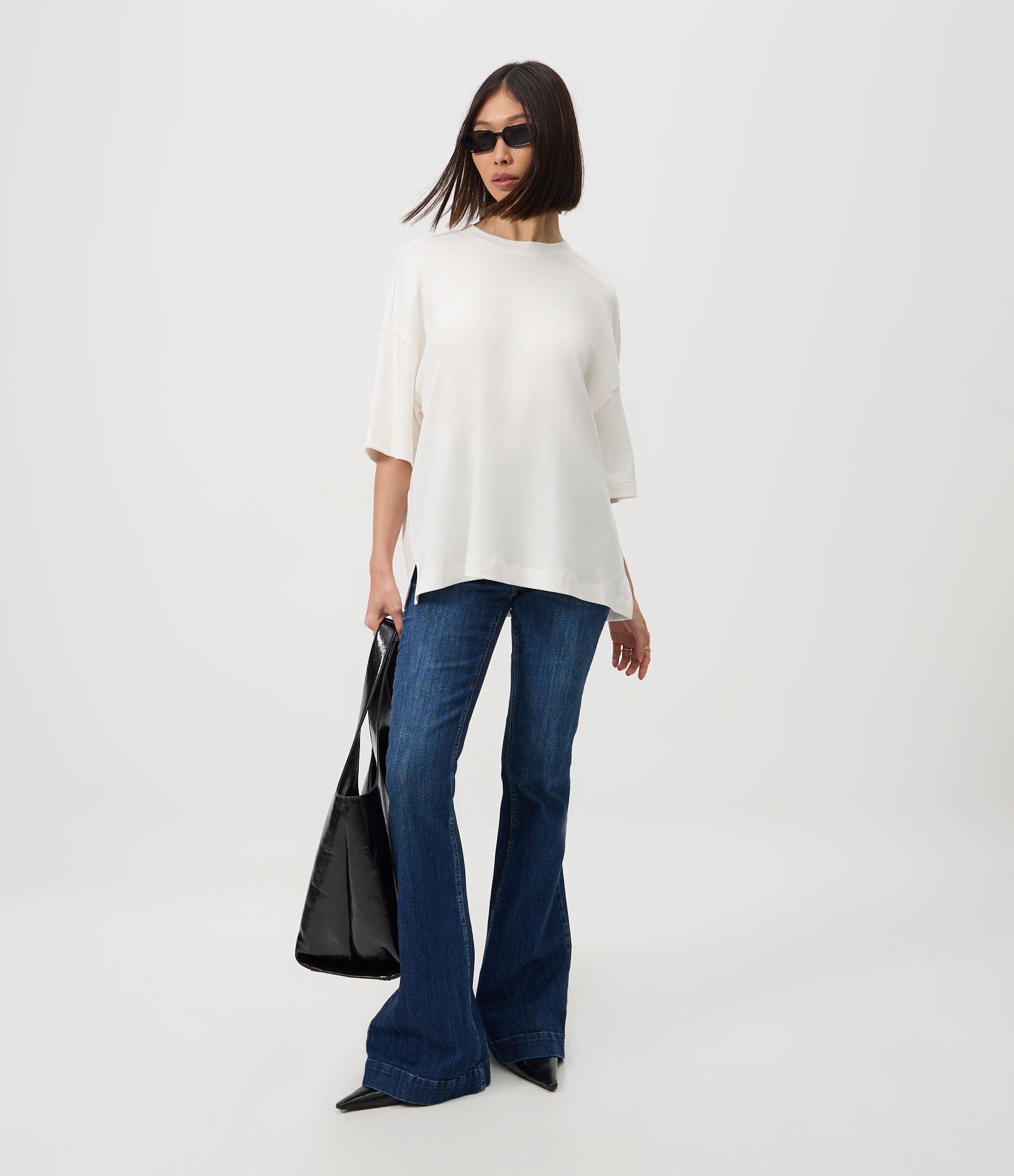 Camiseta Oversized em Algodão Branco 2