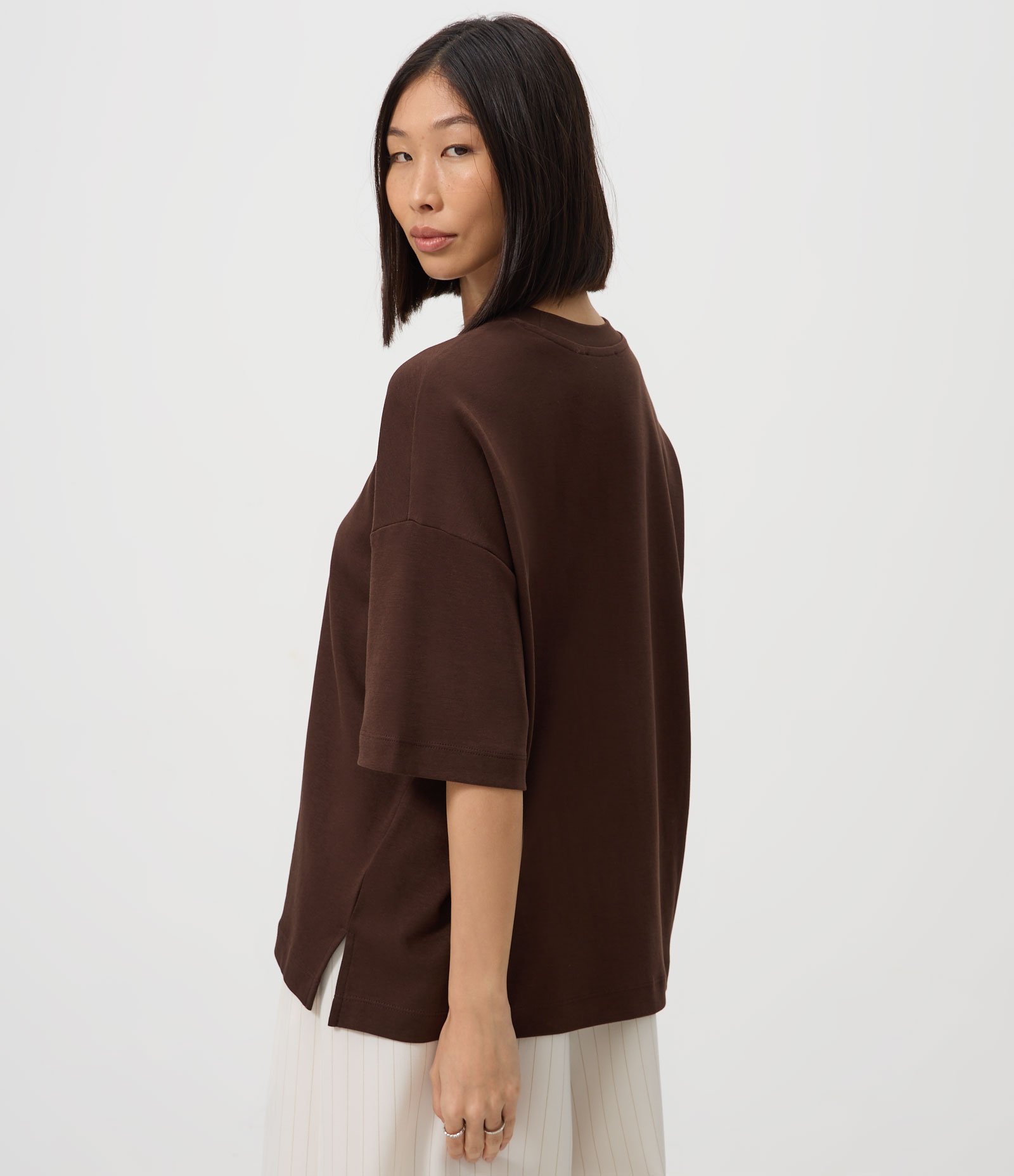 Camiseta Oversized em Algodão Marrom 4