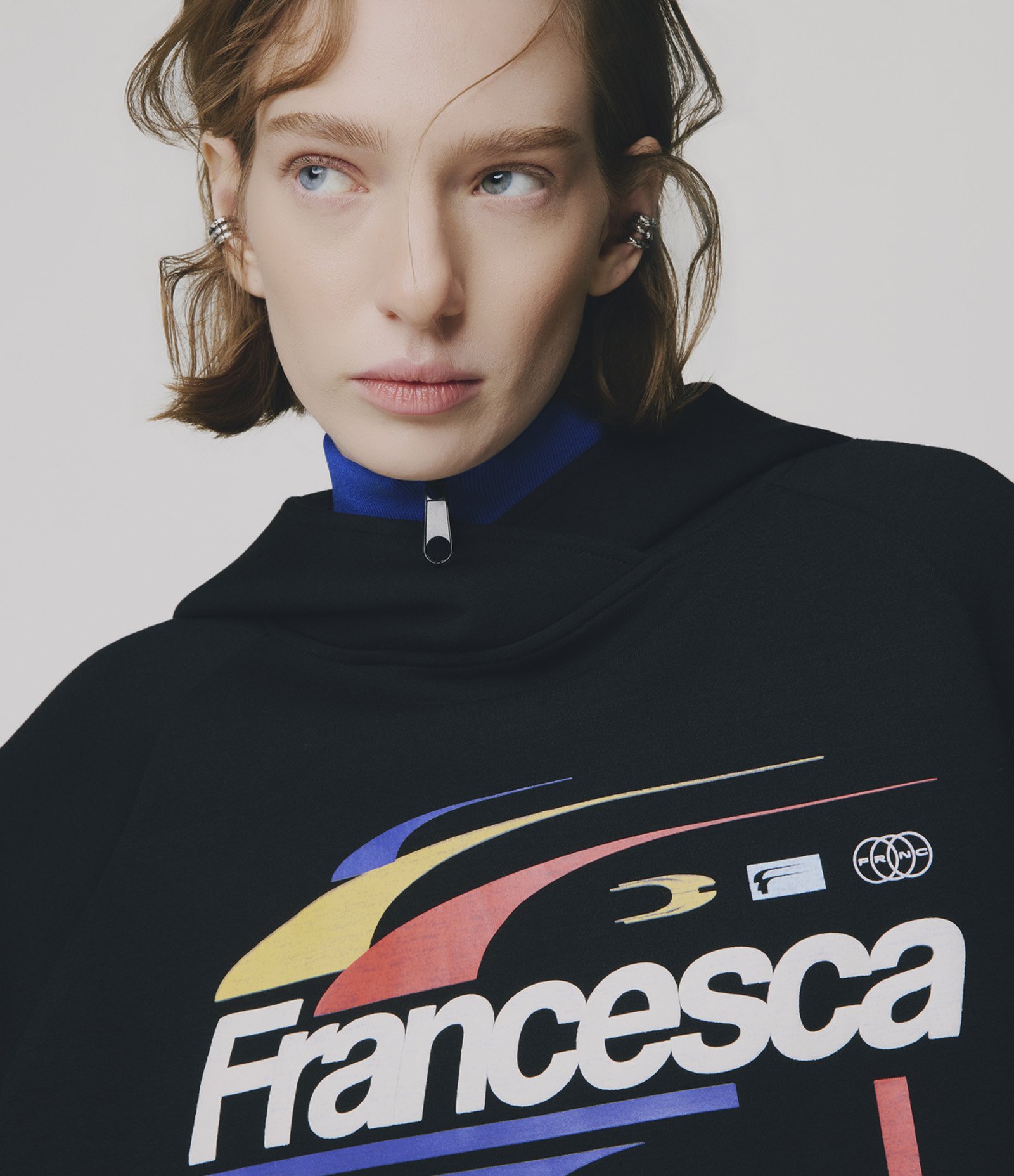 Casaco Oversized em Moletom sem Felpa com Capuz e Estampa Francesca Preto 2