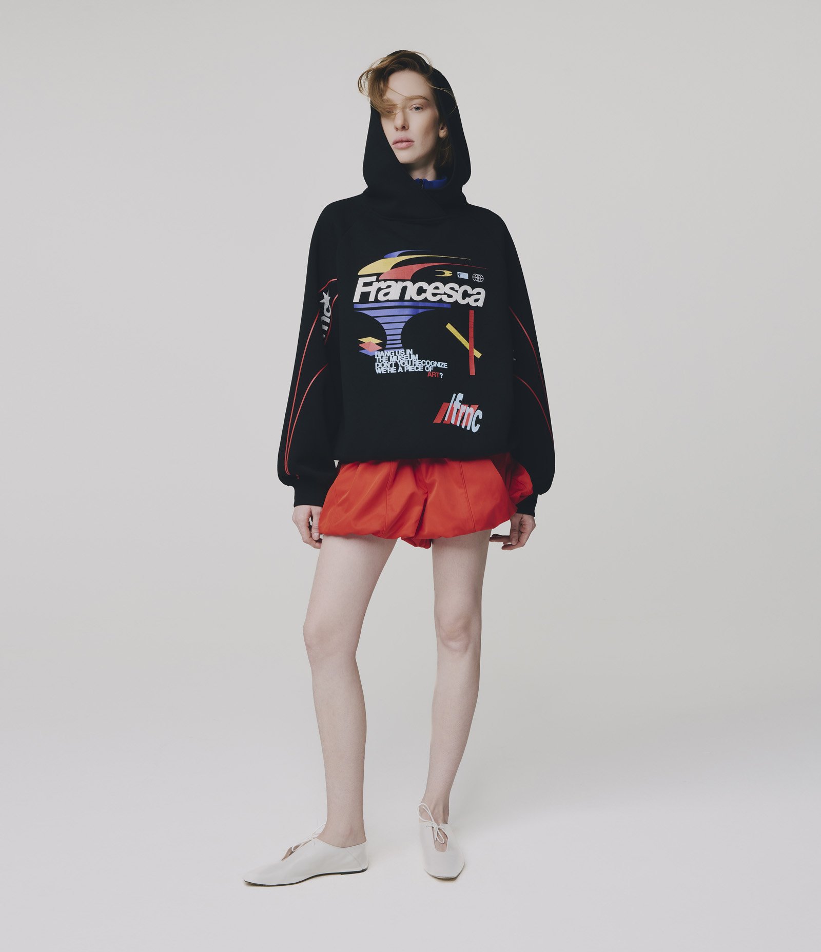 Casaco Oversized em Moletom sem Felpa com Capuz e Estampa Francesca Preto 3