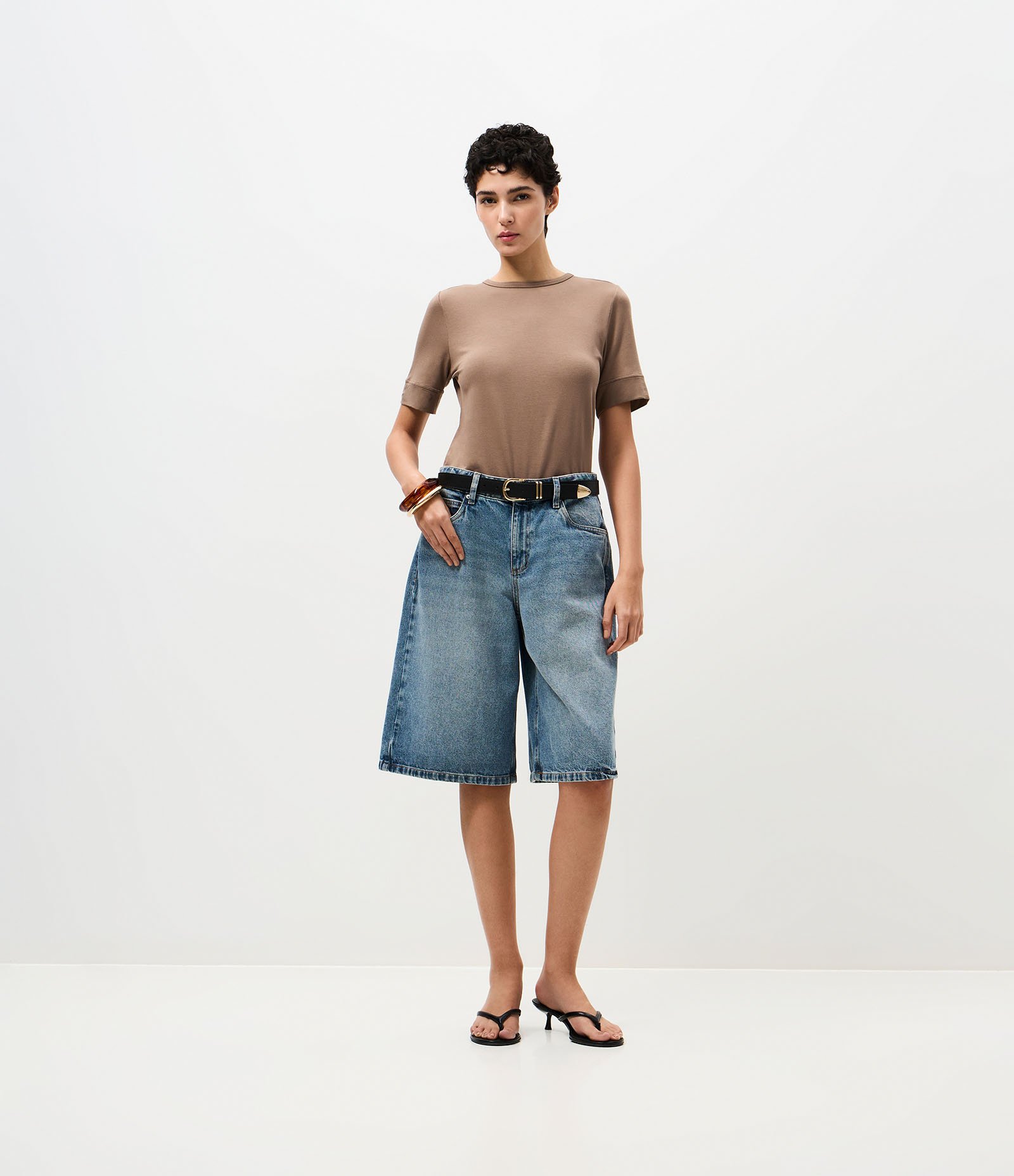 Blusa em Viscolycra com Decote Canoa Marrom 2