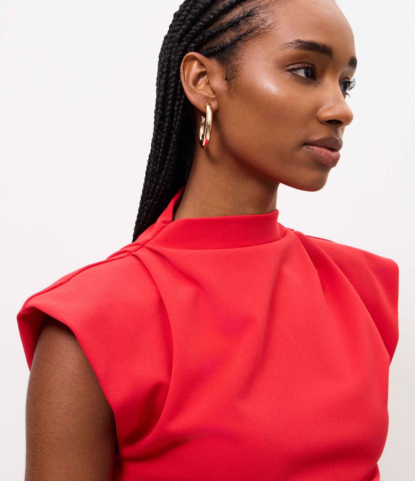 Blusa Regular em Crepe com Ombreiras e Barra Assimétrica Vermelho 3