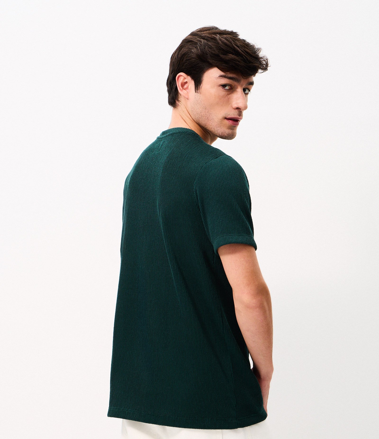 Camiseta Regular em Algodão Texturizado Verde 3
