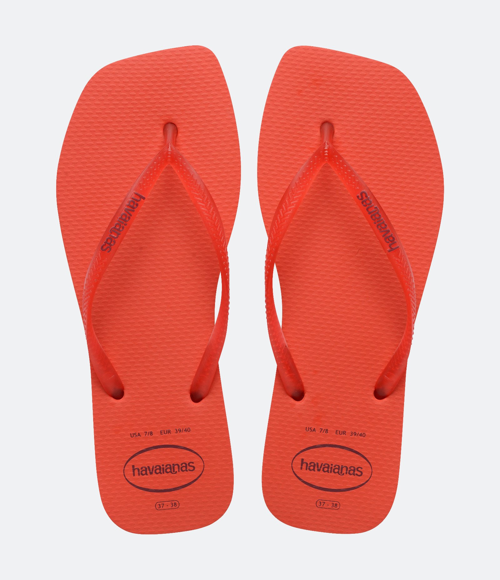 Chinelo Havaianas com Bico Quadrado Vermelho 1
