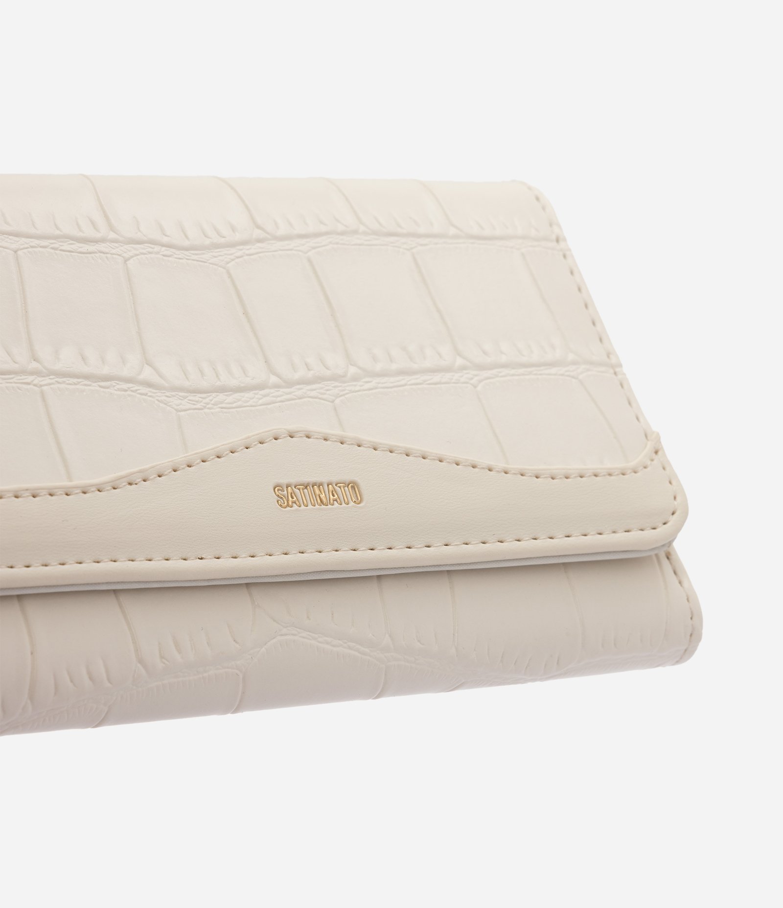 Carteira Envelope Média em PU com Textura Croco Off White 4