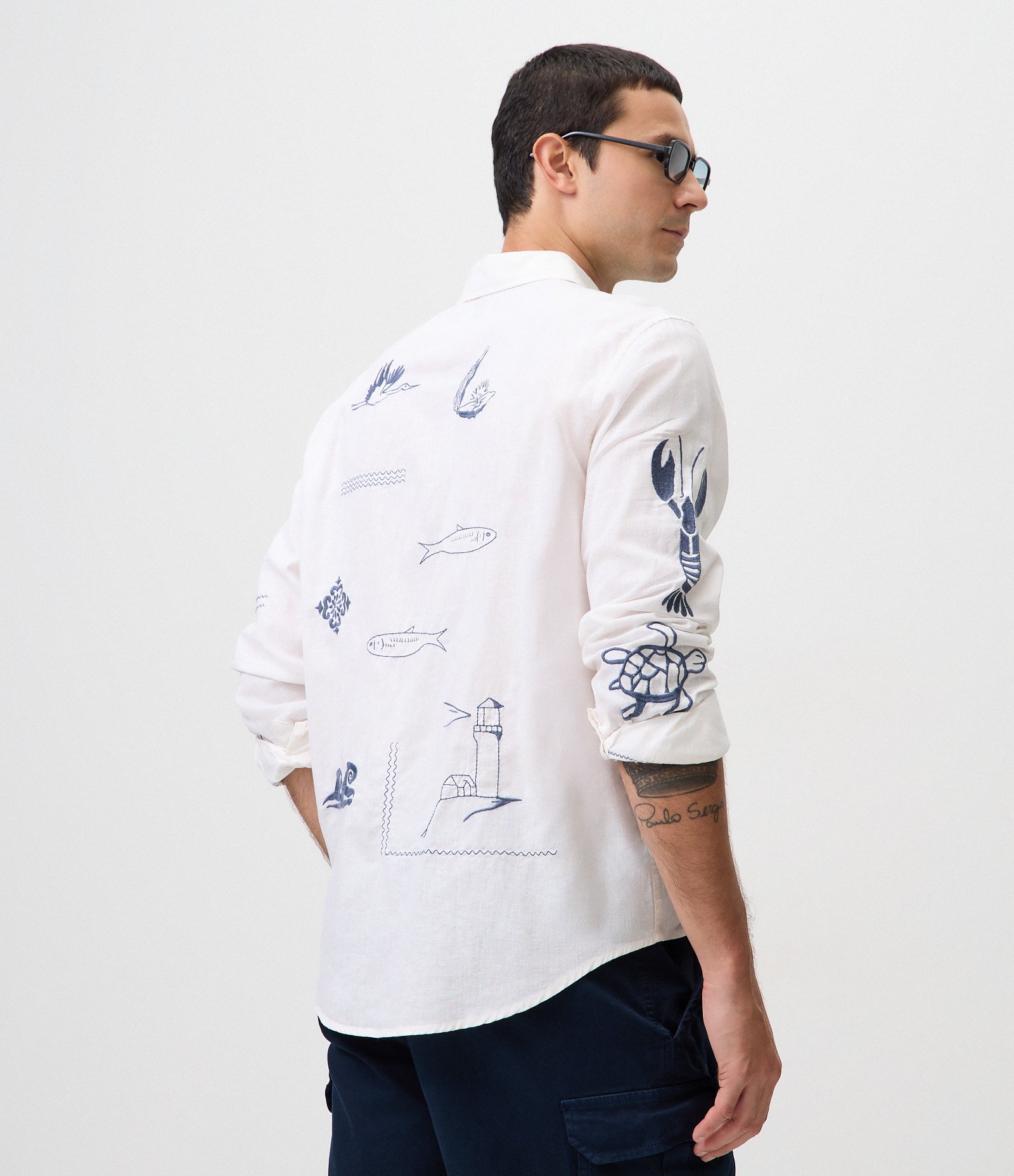 Camisa Manga Longa com Bordados Localizados Branco 3
