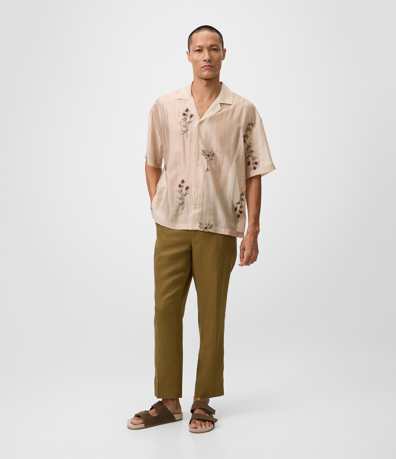 Camisa Boxy em Liocel com Bordado Floral Organza Bege 2