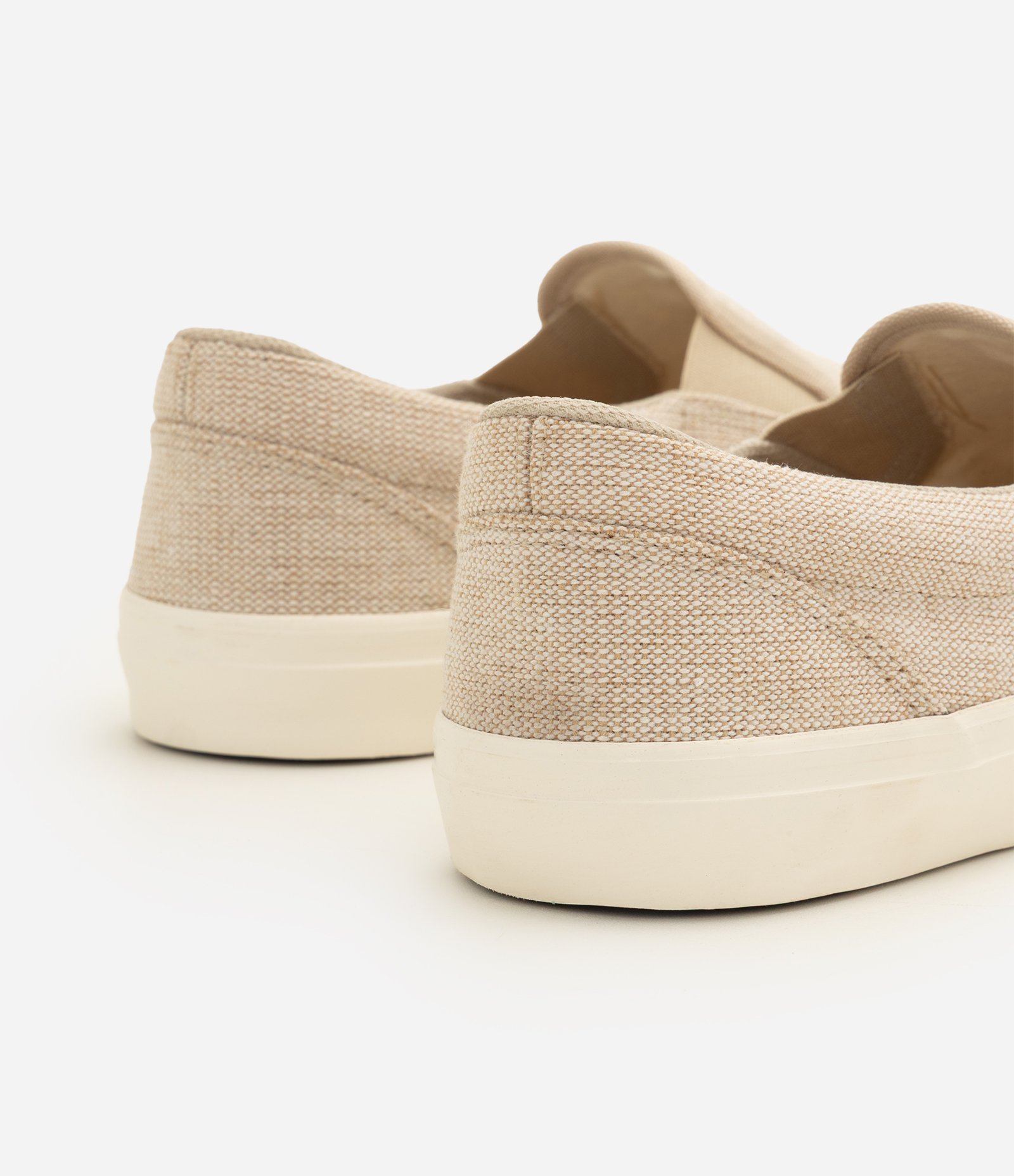 Tênis Slip On em Lona e Sola Vulcanizada Bege 3
