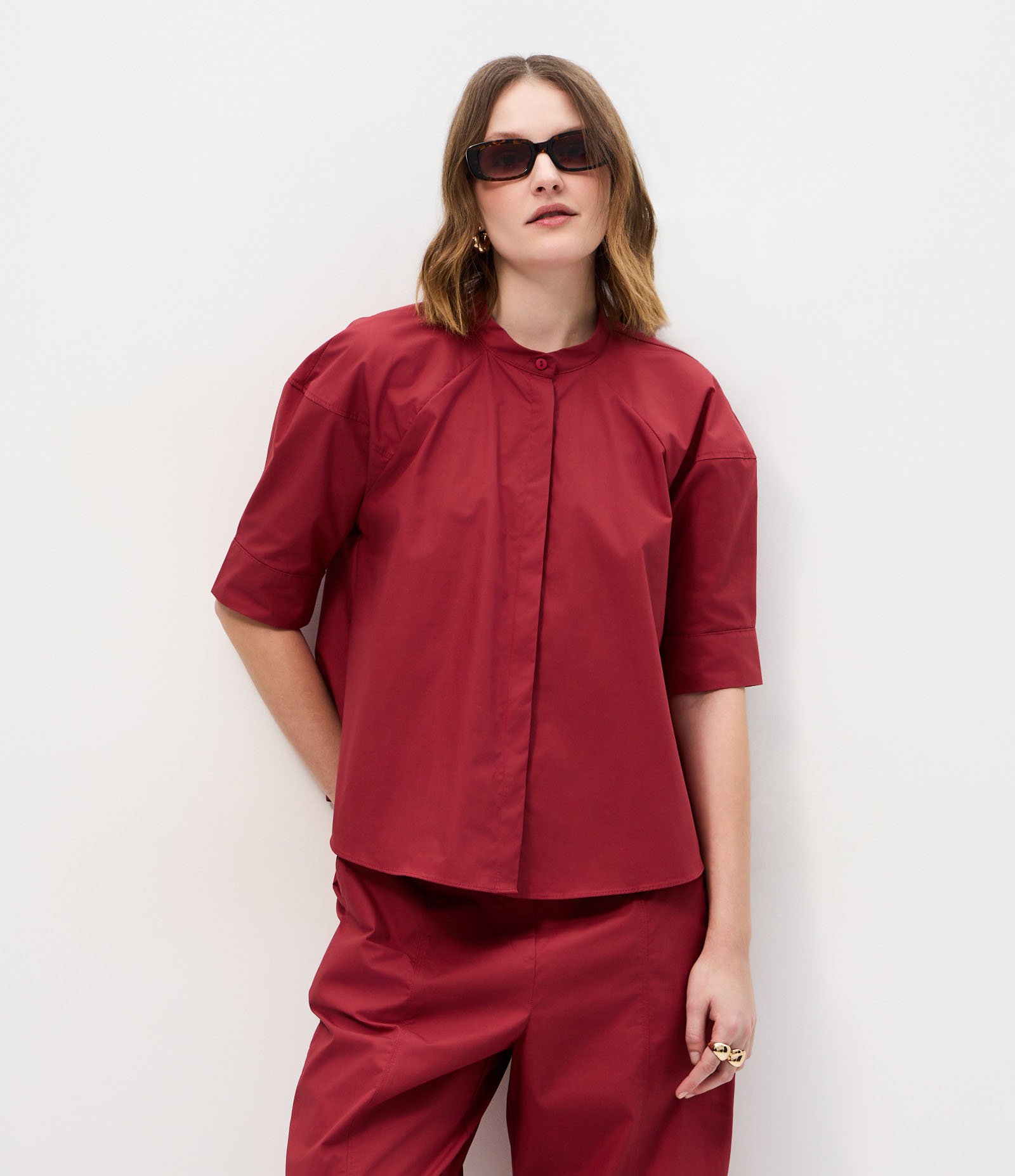 Camisa Ampla em Tricoline com Gola Padre Vermelho 1