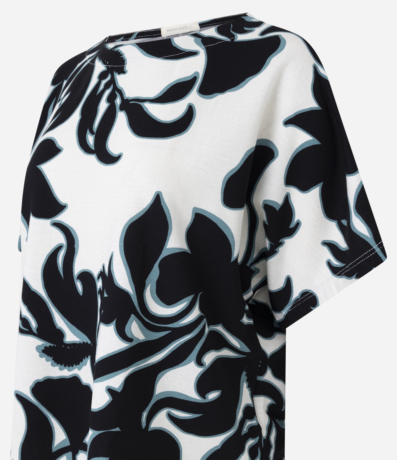 Blusa em Piquet com Estampa Floral Abstrata Branco 4