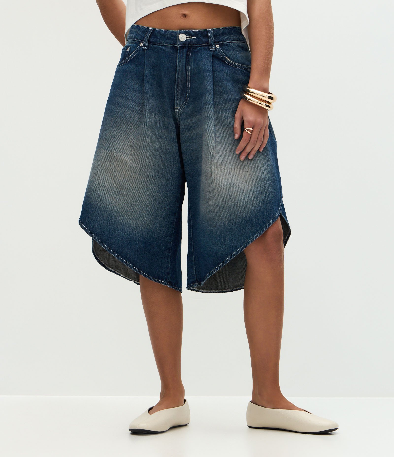 Bermuda Jeans Tulipa com Cintura Média Azul 3