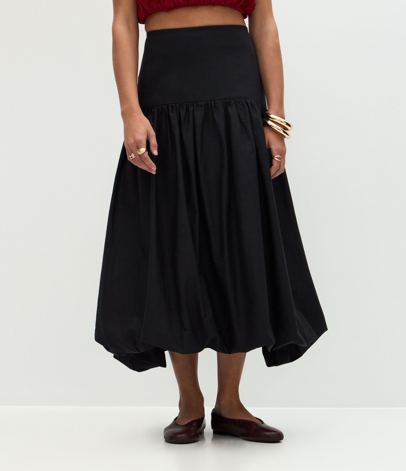 Saia Midi Balonê com Cintura Baixa Preto 3