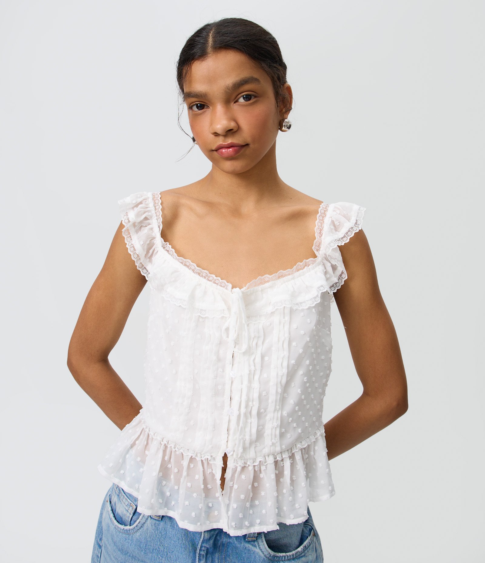 Blusa Peplum Texturizada com Babados e Amarração Frontal Branco 1