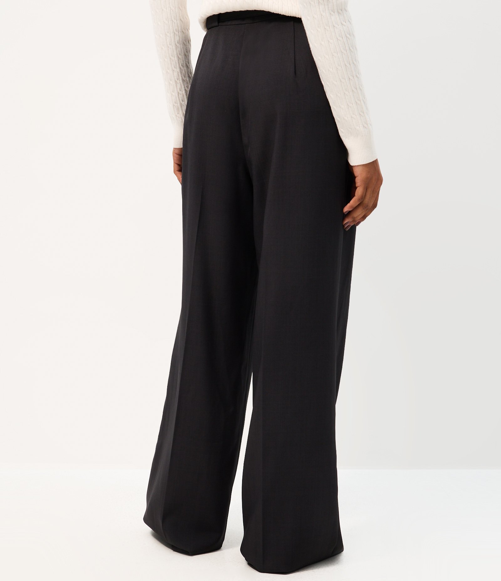Calça Pantalona com Cinto e Alfaiatada Azul Escuro 4