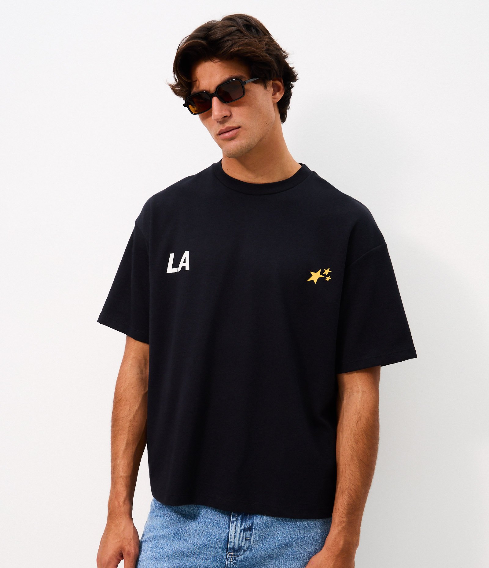 Camiseta Oversized em Algodão com Estampa Estrelas e Lettering Preto 3