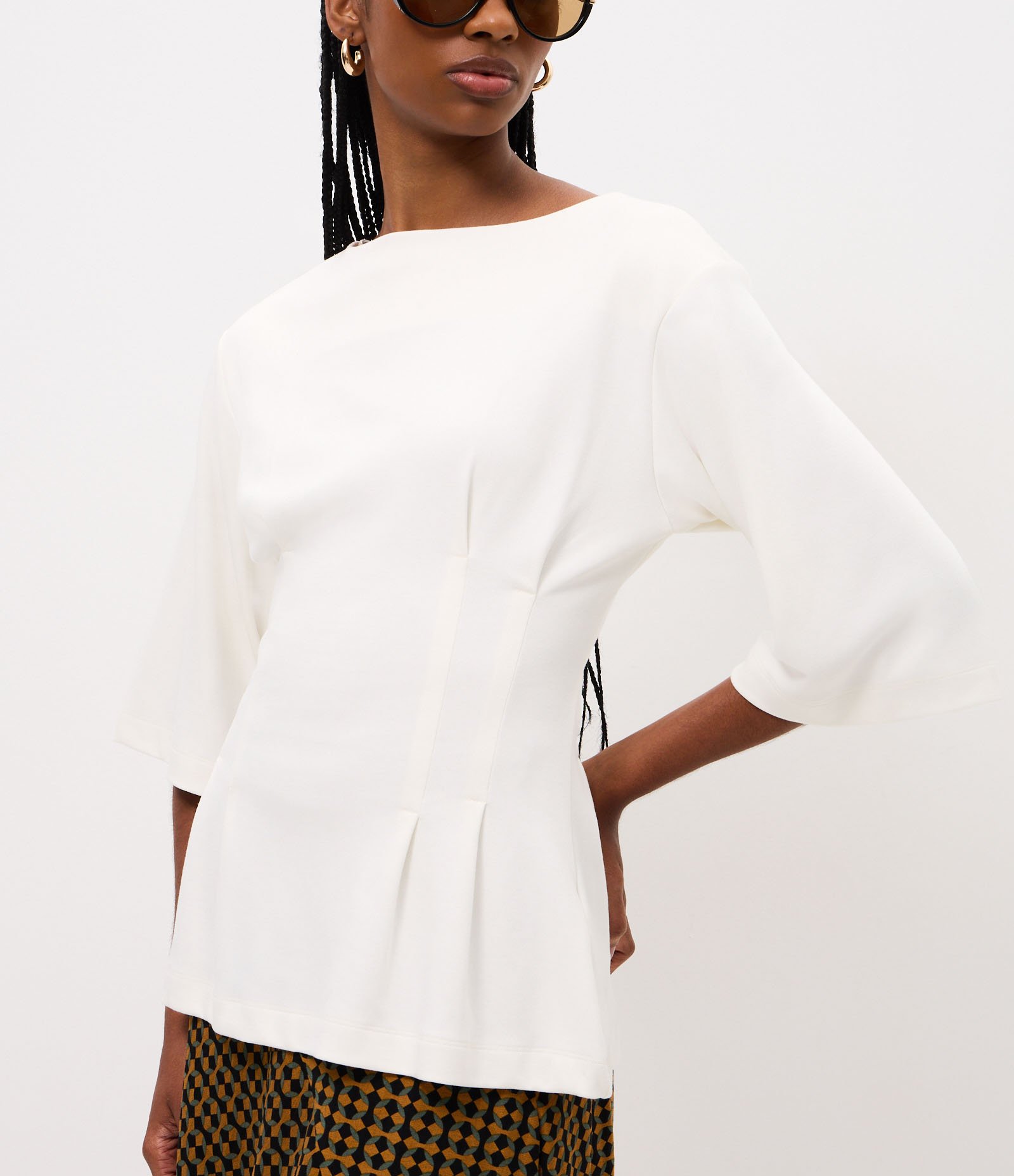 Blusa em Ponto Roma com Detalhe Corsetado Off White 5