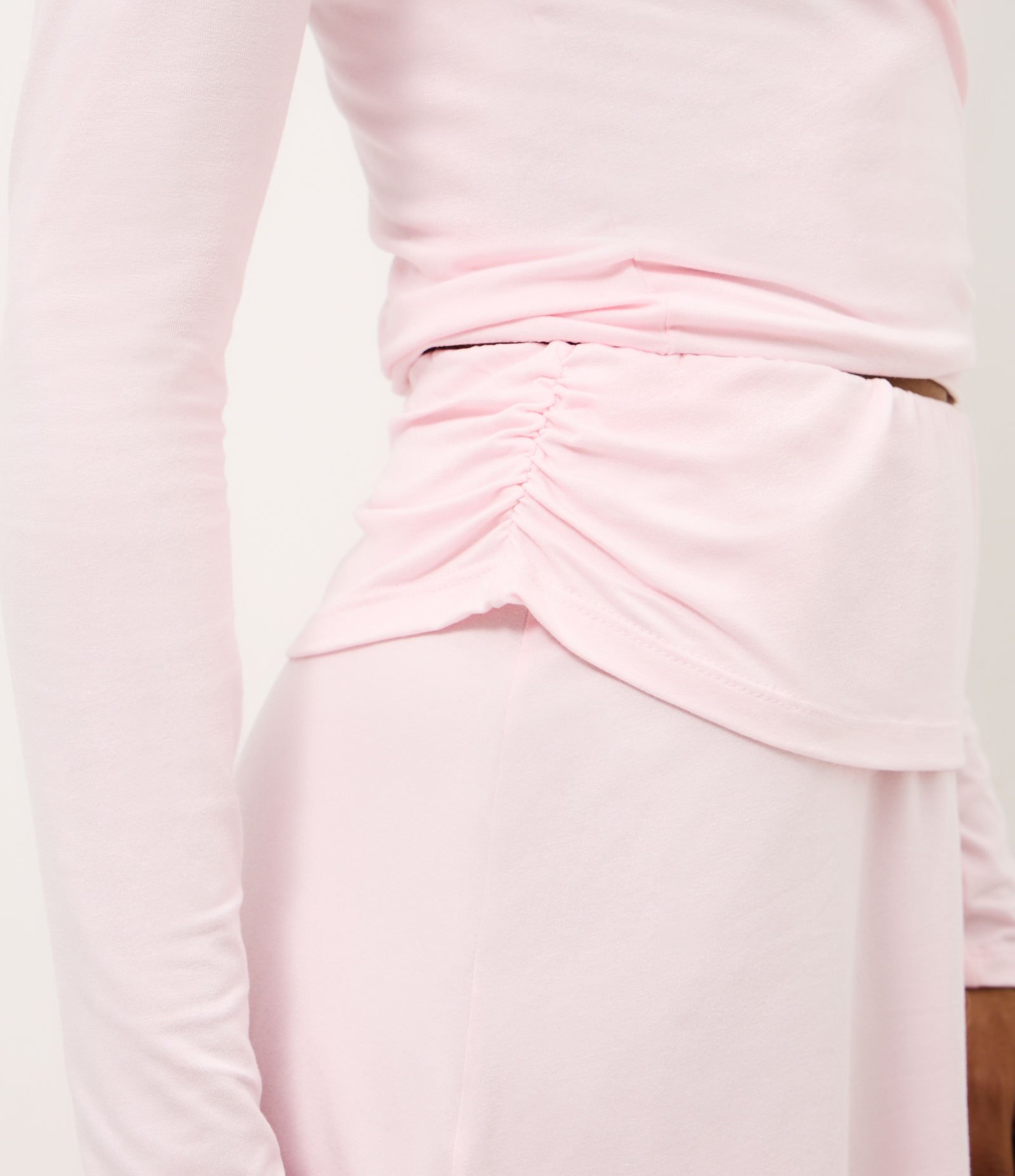 Pijama Curto em Viscolycra com Transpasse e Nó Rosa 5