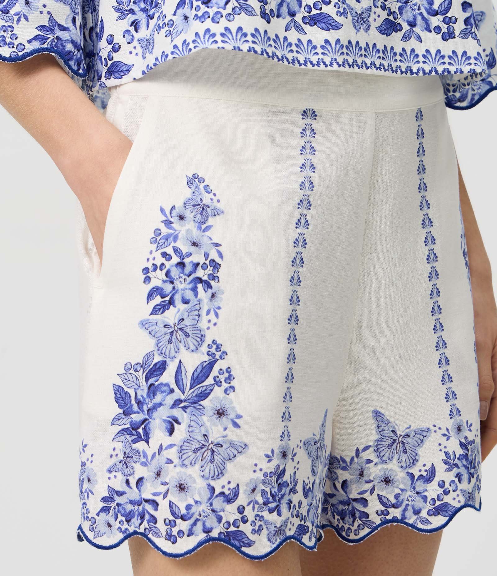 Short Estampado em Viscolinho com Barra Ondulada Branco 3