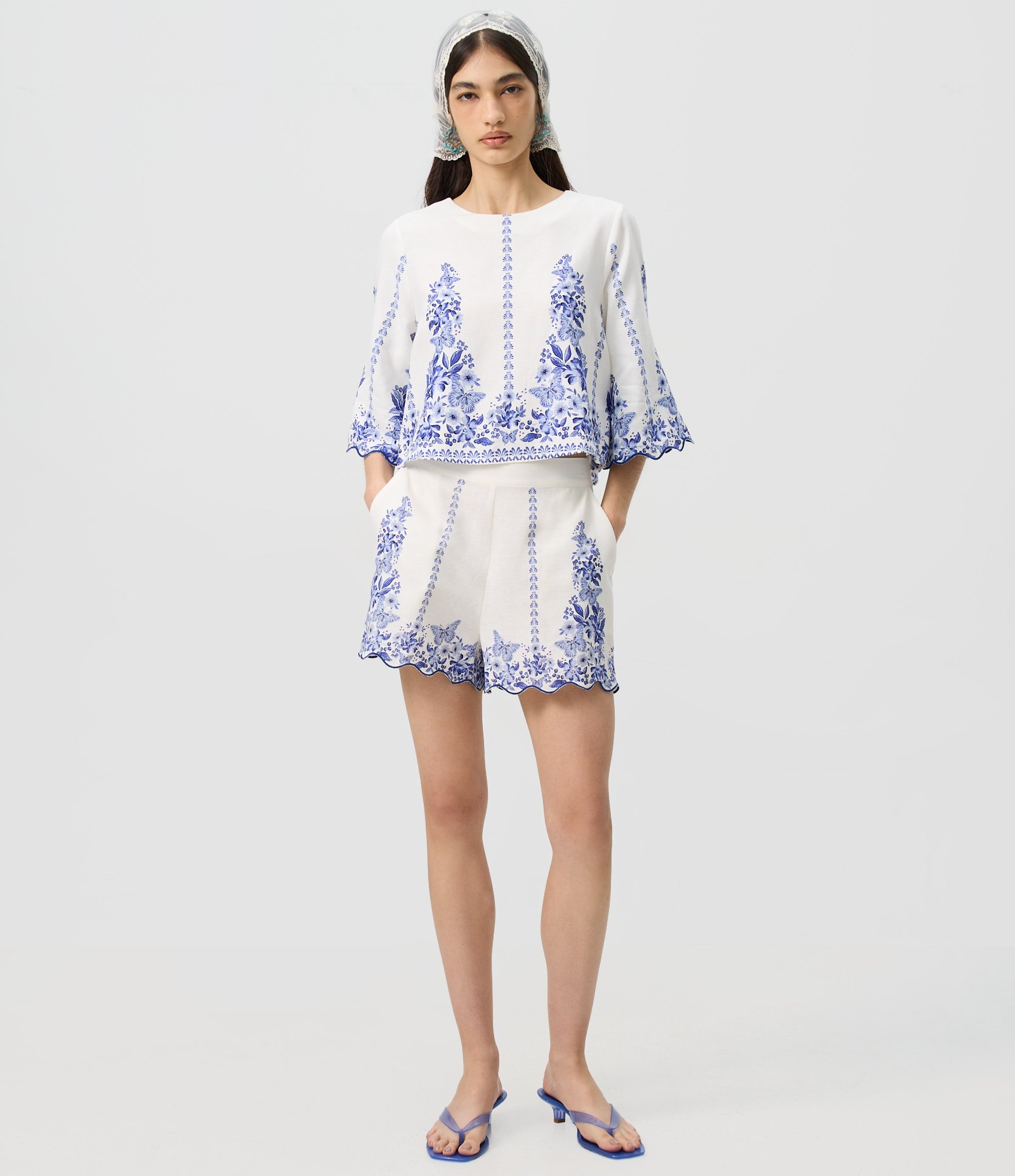 Blusa em Viscolinho com Manga Ampla e Barra Ondulada Branco 2