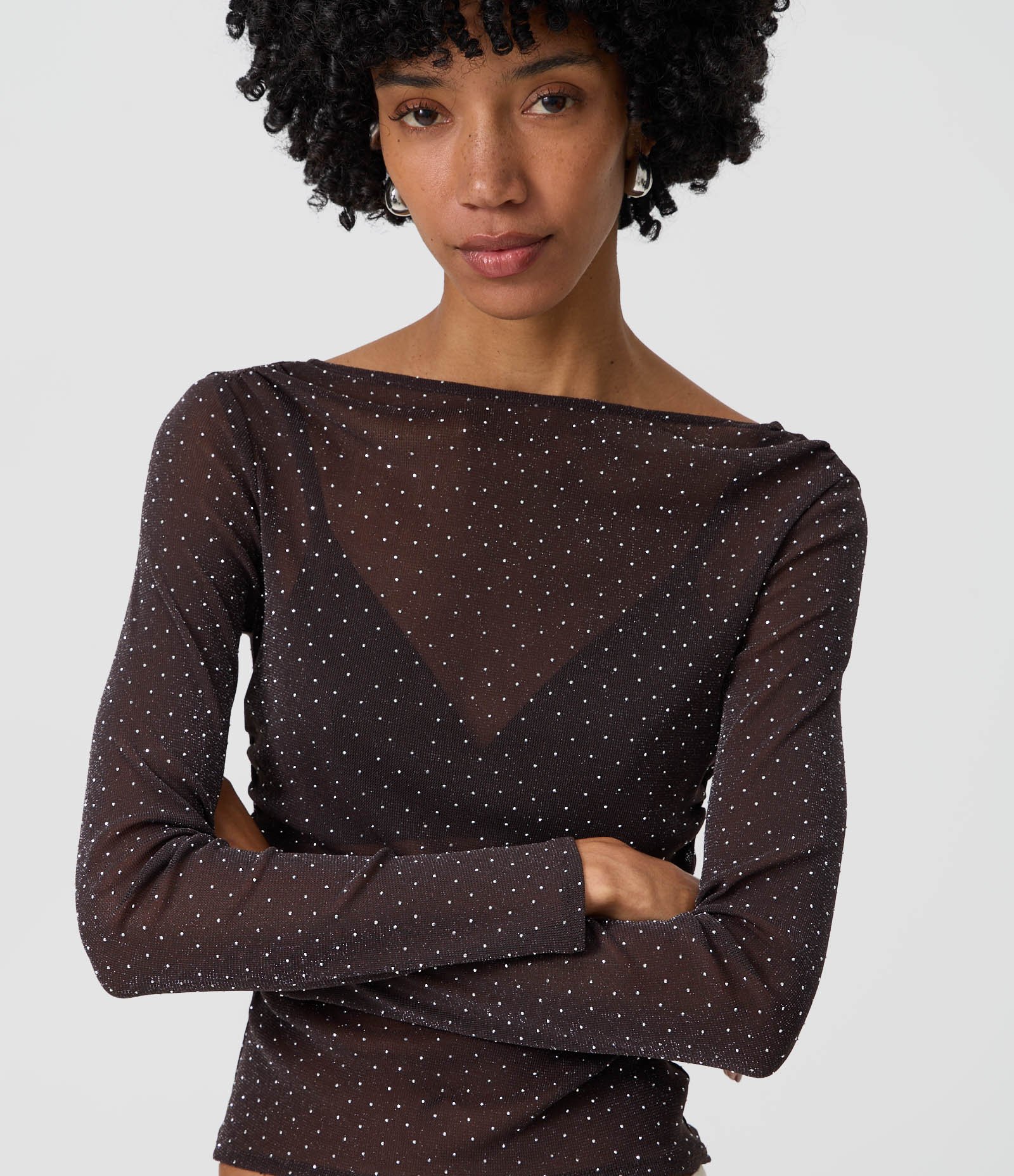 Blusa em Tule com Aplicação de Brilhos Marrom 3