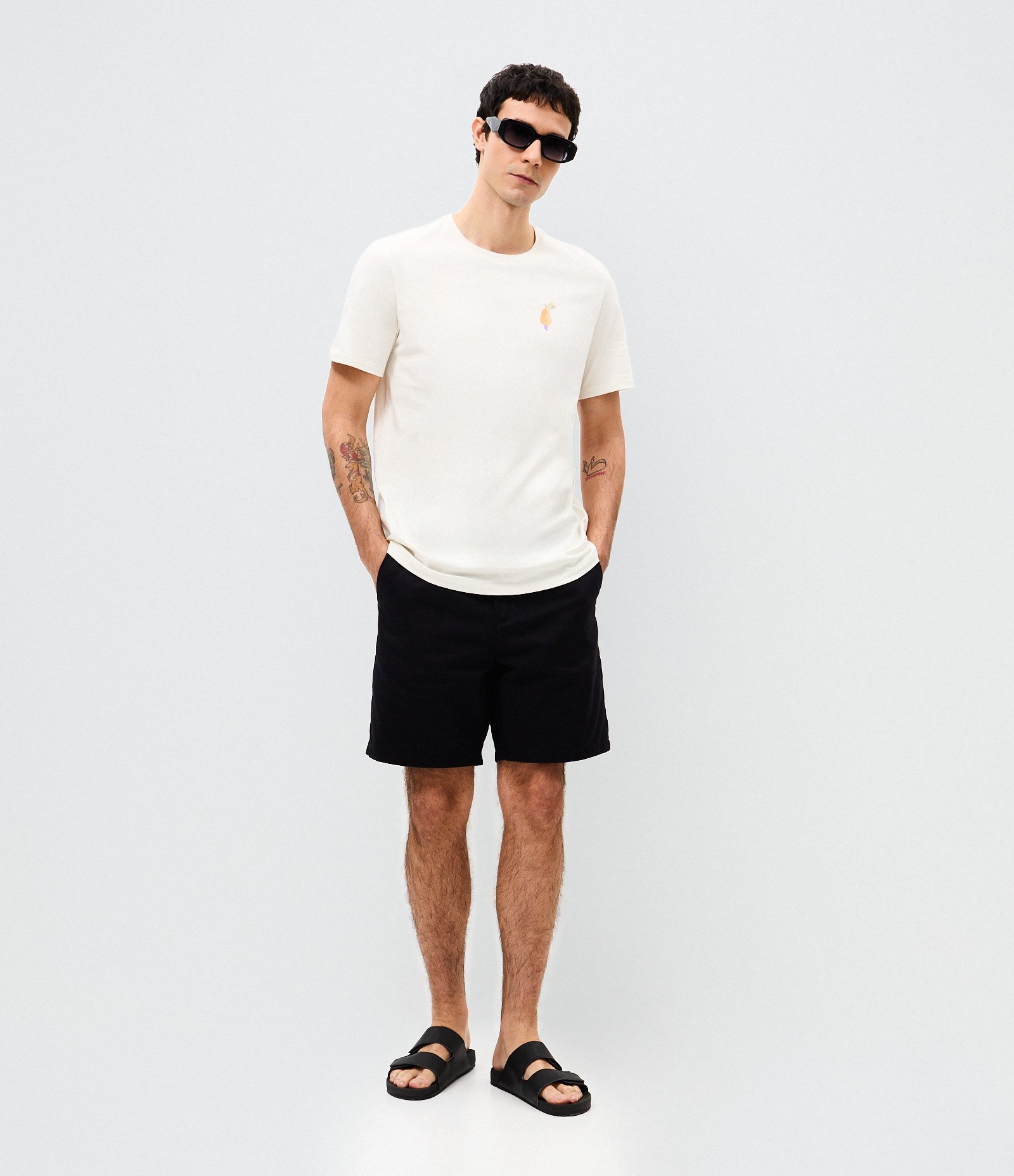 Camiseta Comfort em Algodão com Estampa Caju Brasil Branco 2