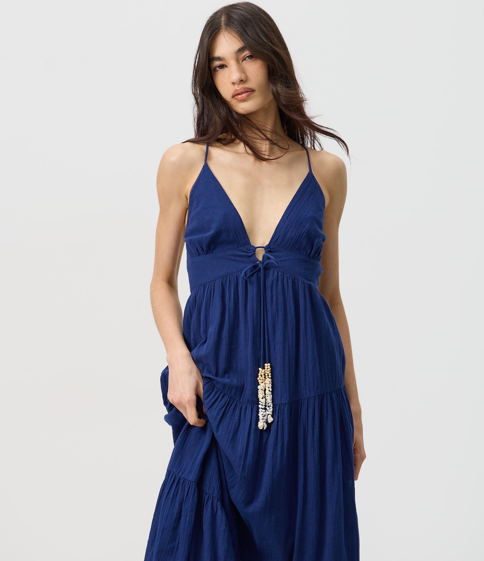 Vestido Longo Evasê com Aviamentos de Conchas e Costas Transpassadas Azul 2