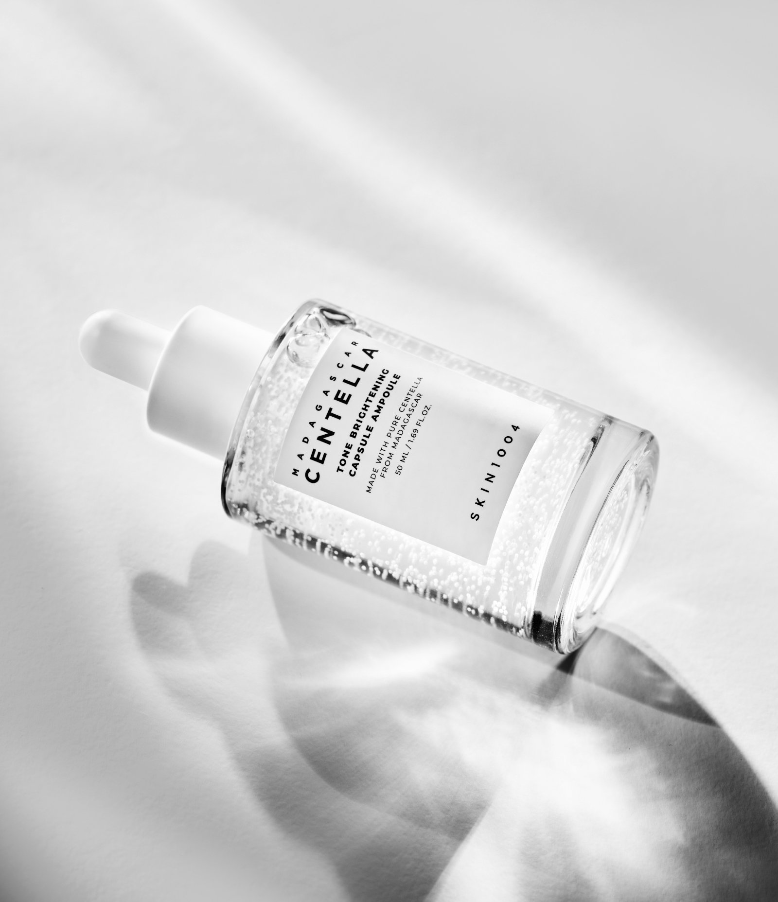 Sérum Facial Tone Brightening Capsule Ampoule SKIN1004 50ml 3