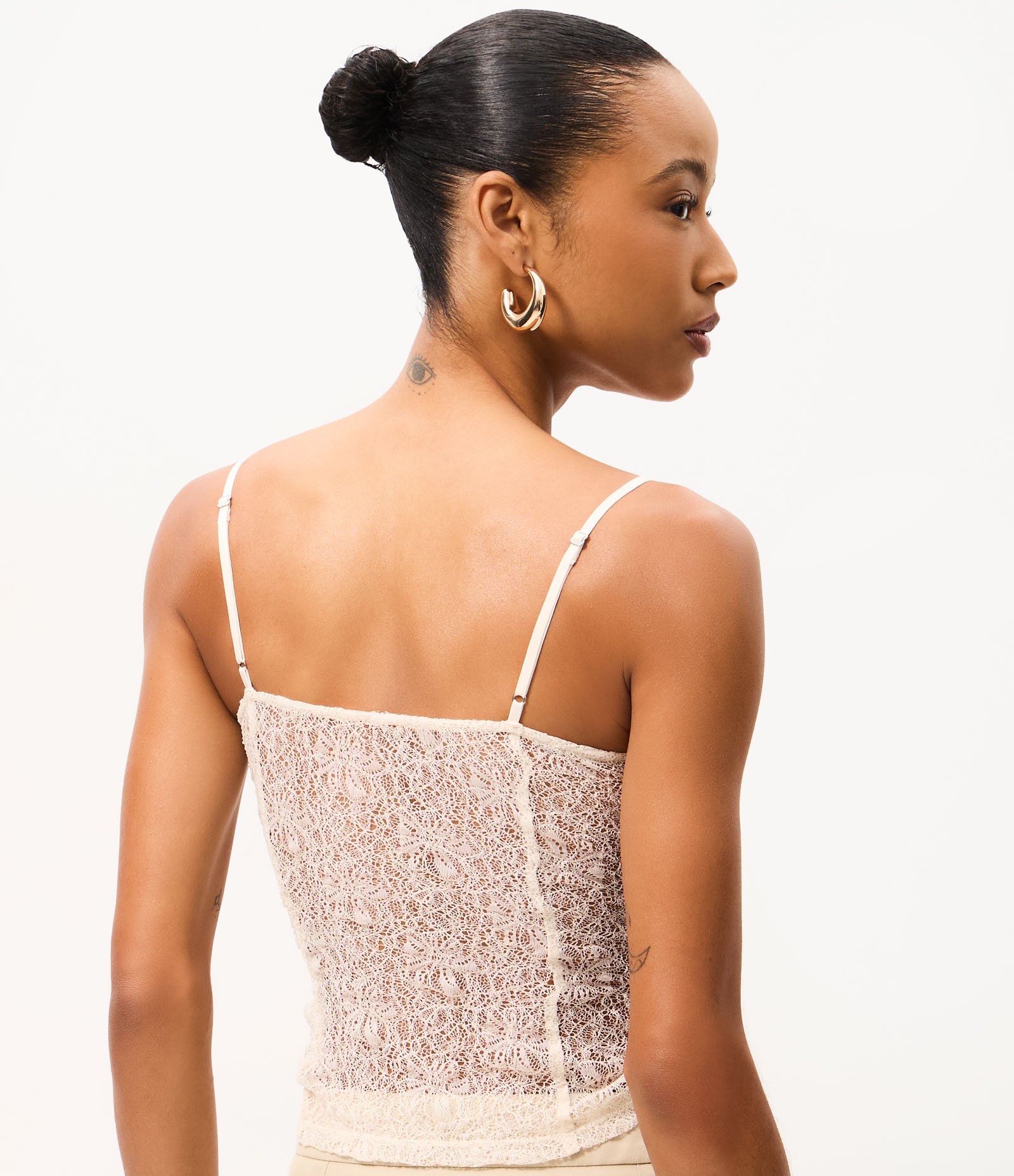 Blusa Corset em Renda com Alças Reguláveis e Amarrações Off White 4