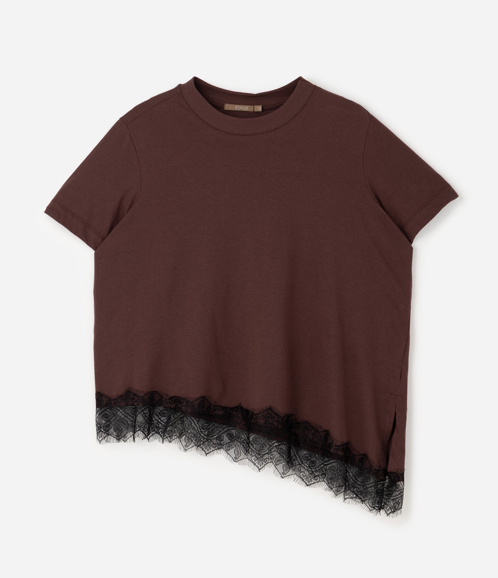 Blusa Manga Curta com Renda Irregular na Barra Curve & Plus Size Marrom 5