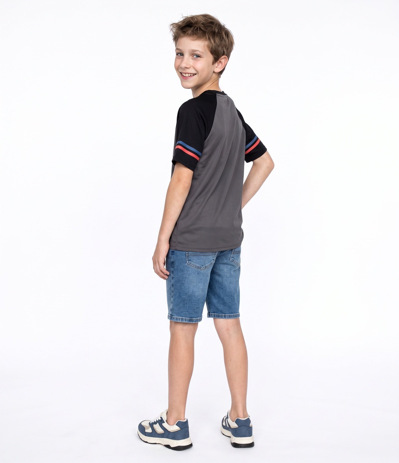 Bermuda Infantil em Jeans - Tam 5 a 14 Anos Azul Médio 3