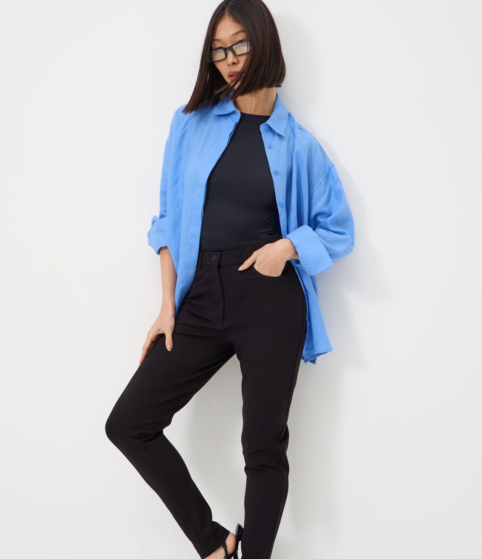 Calça Legging em Viscose com Bolsos Preto 2