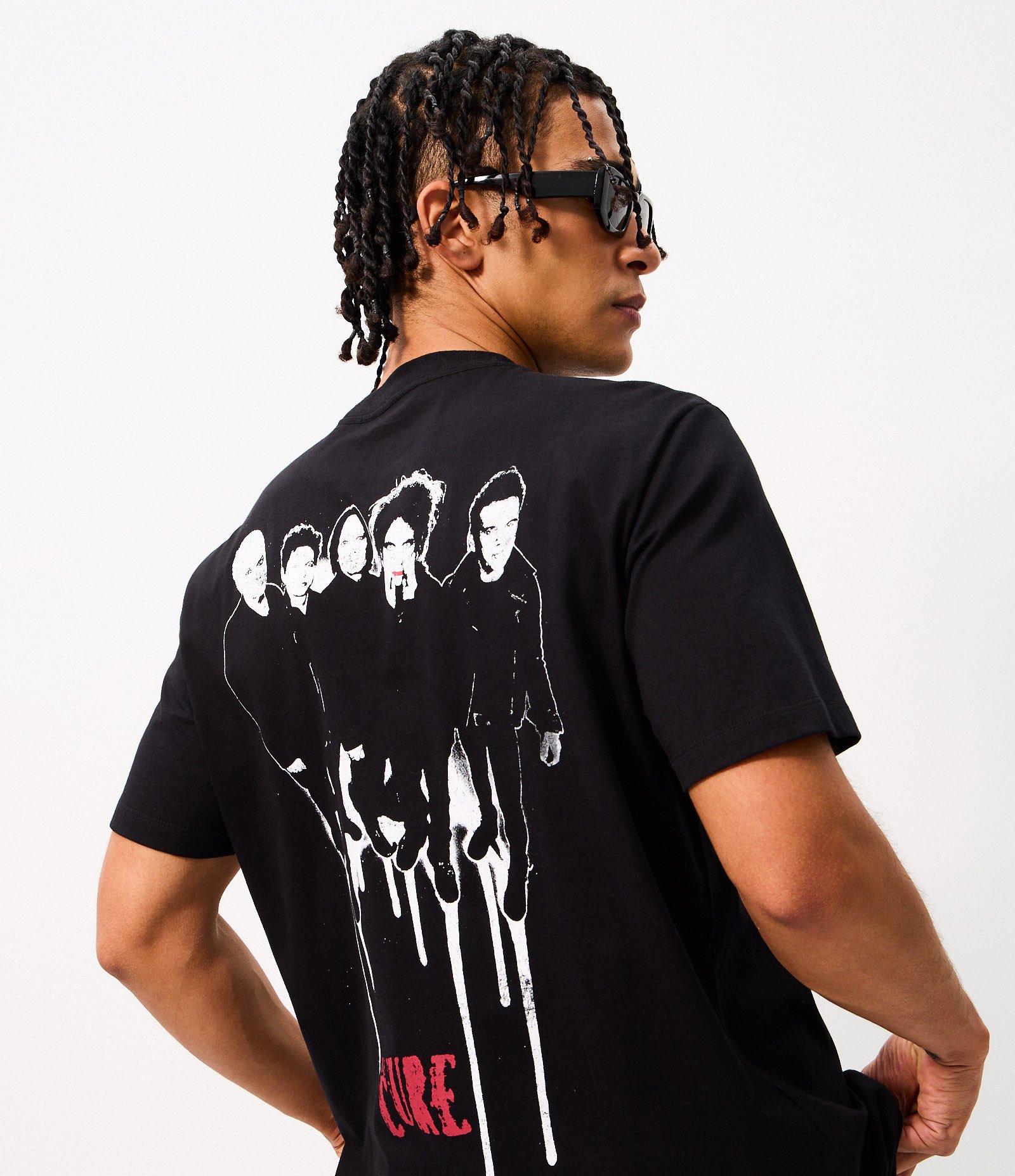 Camiseta Comfort em Algodão com Estampa The Cure Preto 1