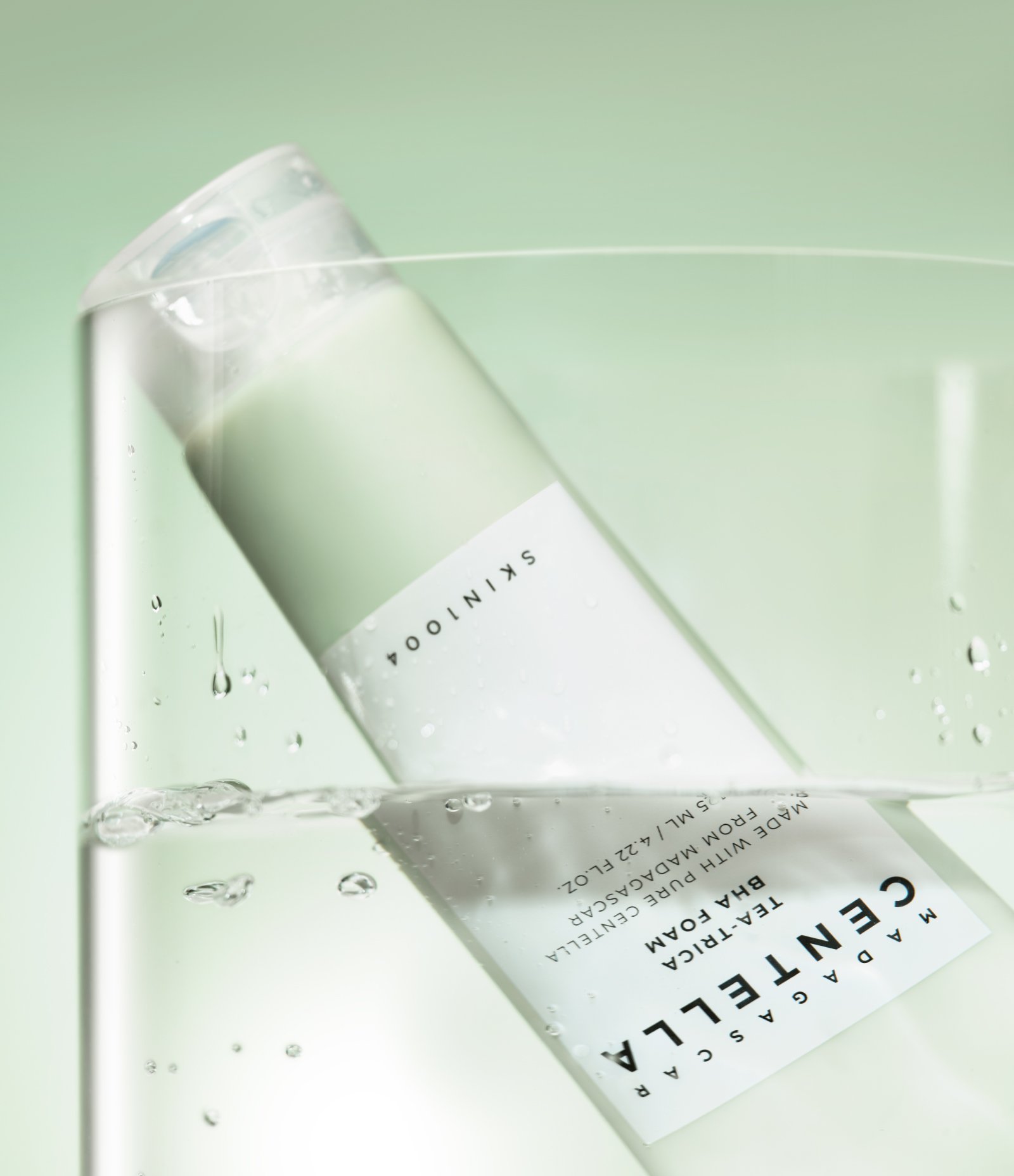 Espuma de Limpeza Facial Tea-Trica BHA Foam SKIN1004 125ML 4