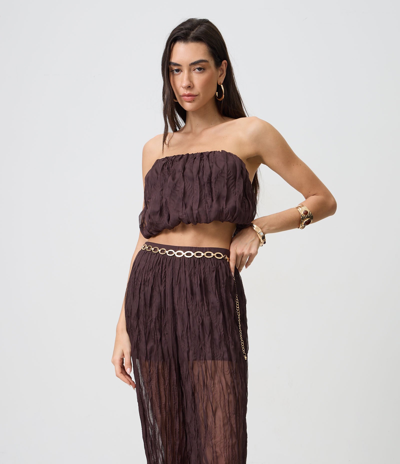 Calça Aladim em Chiffon Texturizado com Transparência Marrom 3