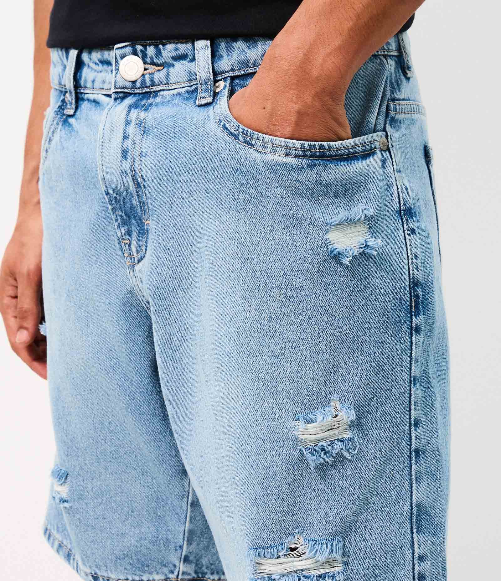 Bermuda Jeans Slim com Puídos Azul 5