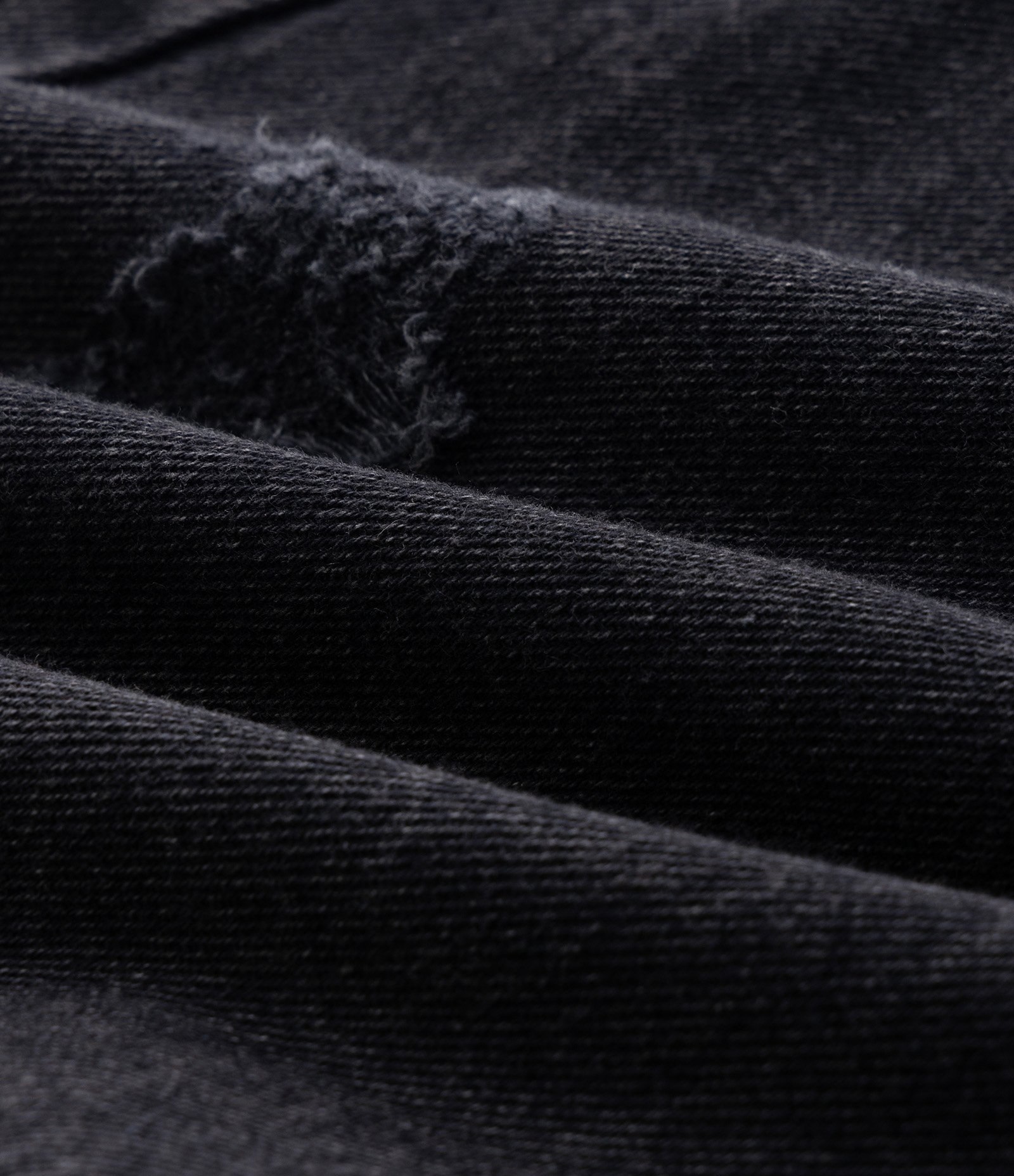 Bermuda Jeans Slim com Puídos Preto 7