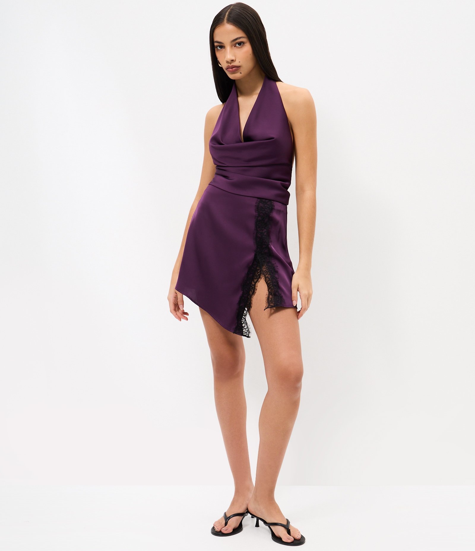 Blusa Frente Única em Cetim com Decote Degagê e Amarração Roxo 2
