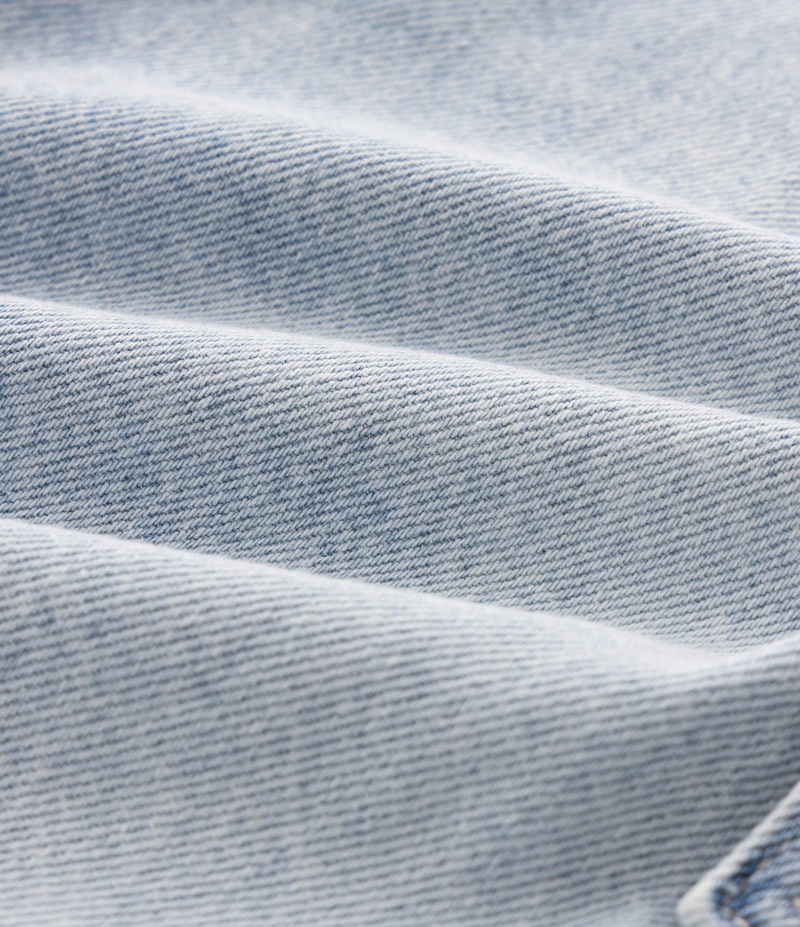 Bermuda Jeans Reta Relaxed com Bolsos Cargo Azul 7