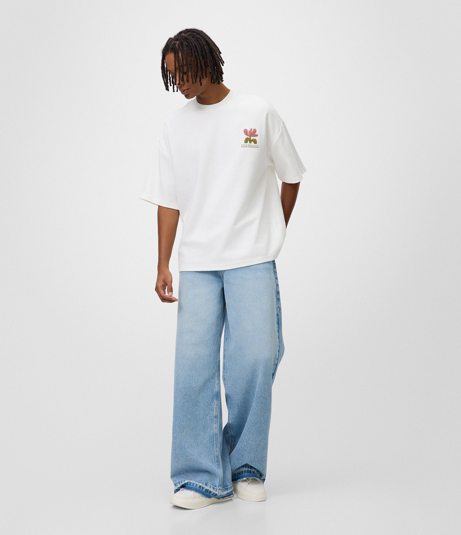 Calça Mega Baggy em Jeans com Barra Desfiada Azul 1