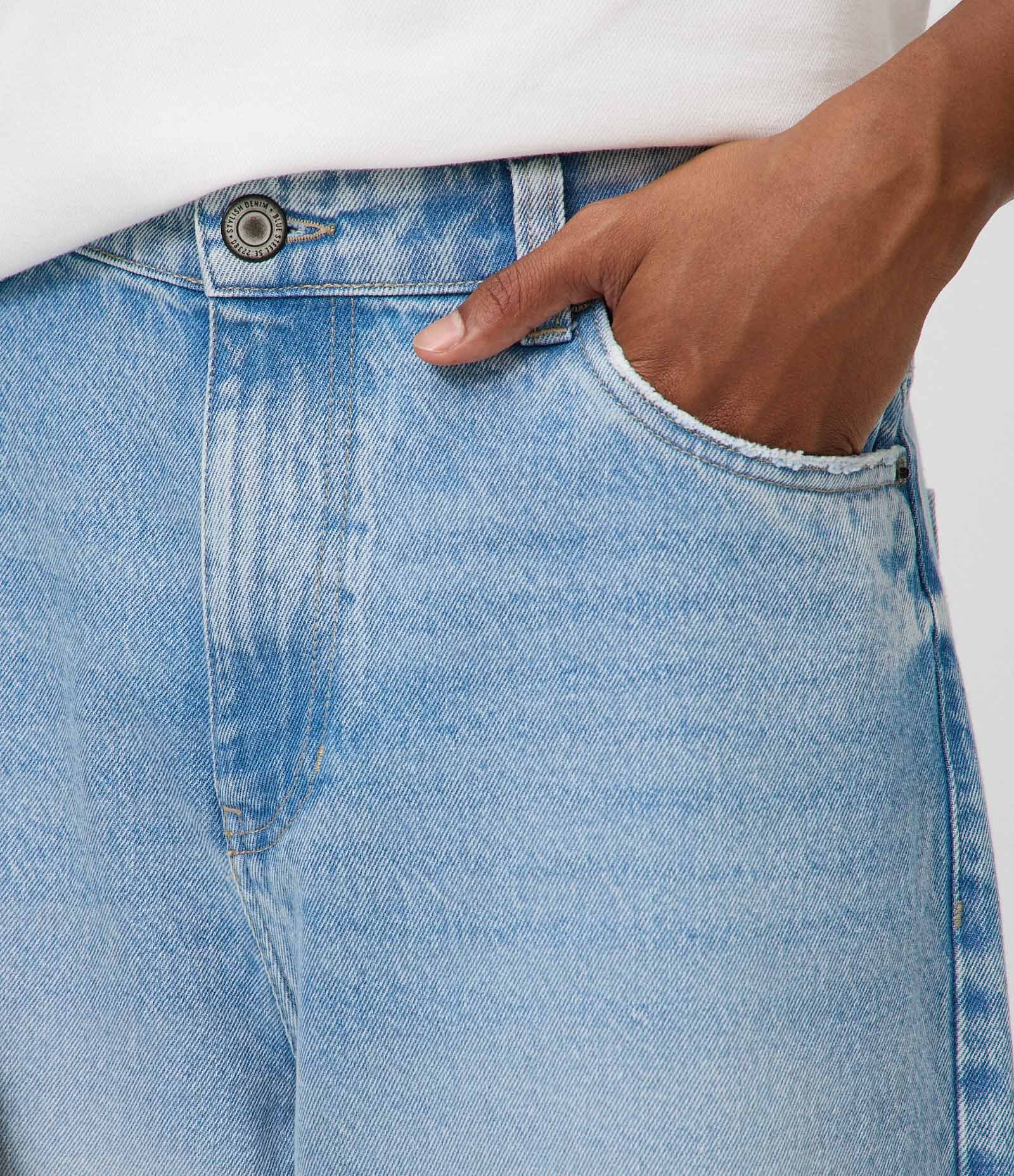 Calça Mega Baggy em Jeans com Barra Desfiada Azul 4