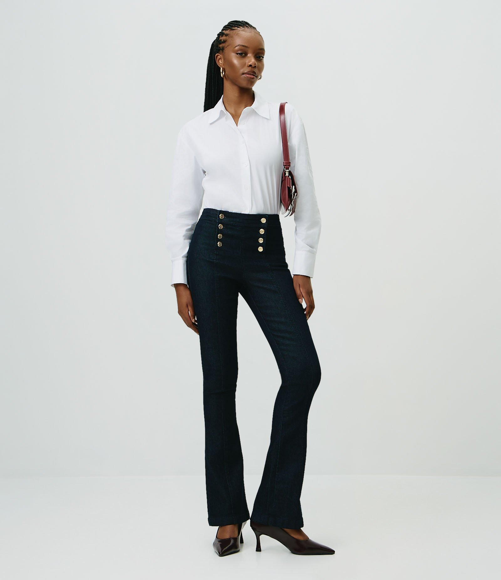 Calça Bootcut Jeans com Botões Frontais Escuro 1