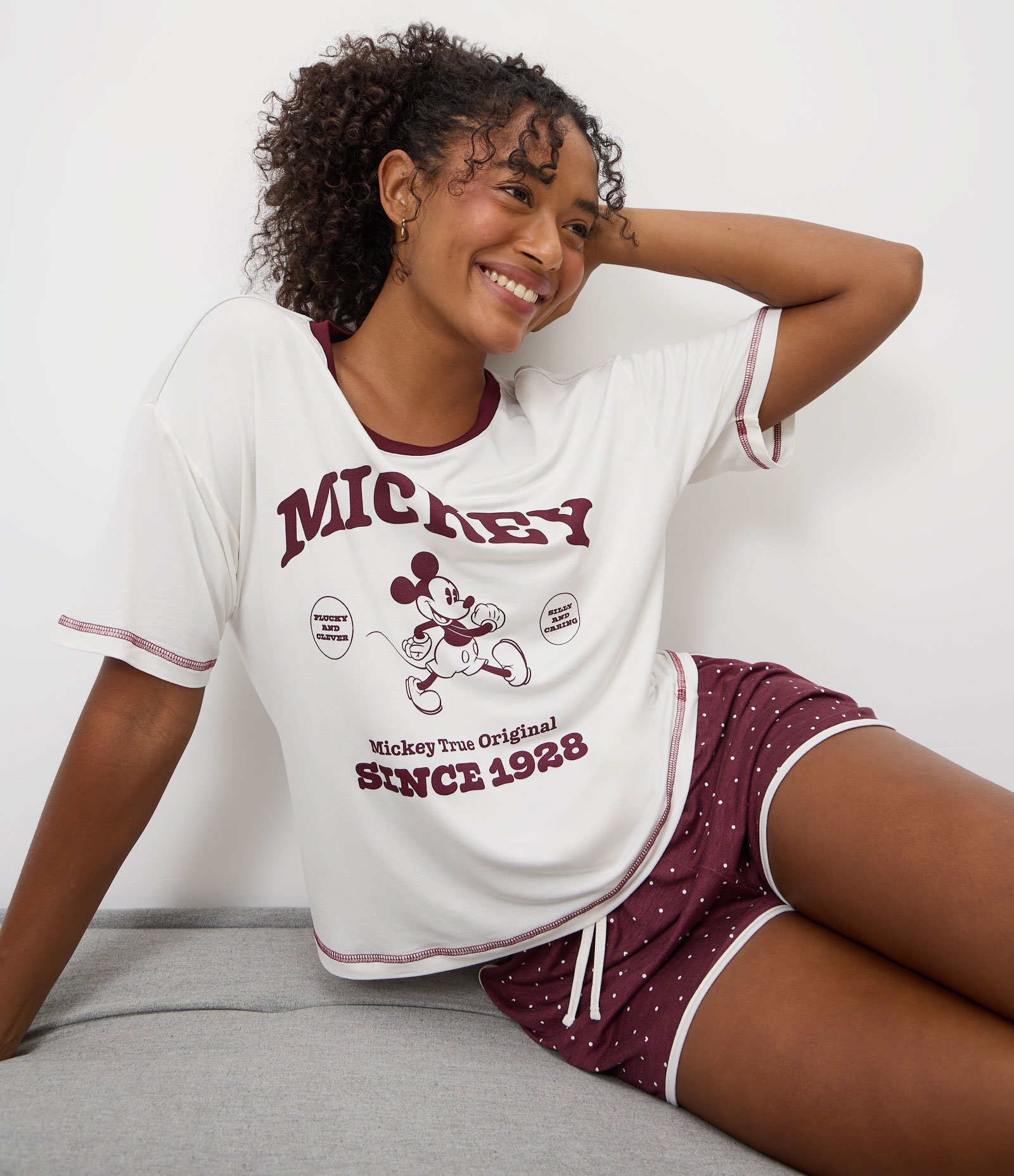 Blusa de Pijama em Viscolycra com Estampa Vintage Mickey Mouse Branco 1